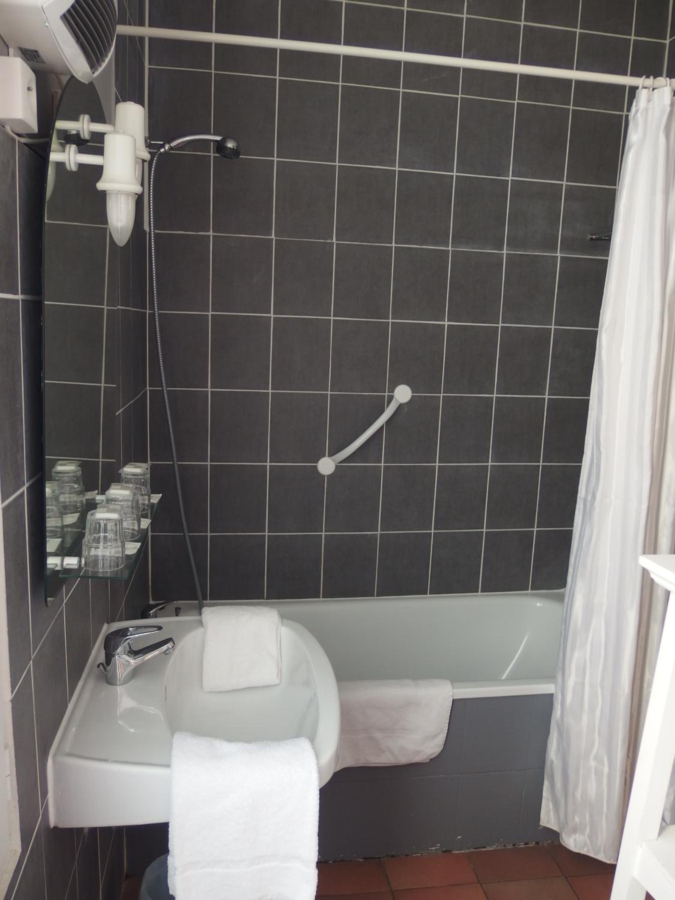 Avignon Vacations - Au Saint Roch - Hotel et Jardin - Property Image 24