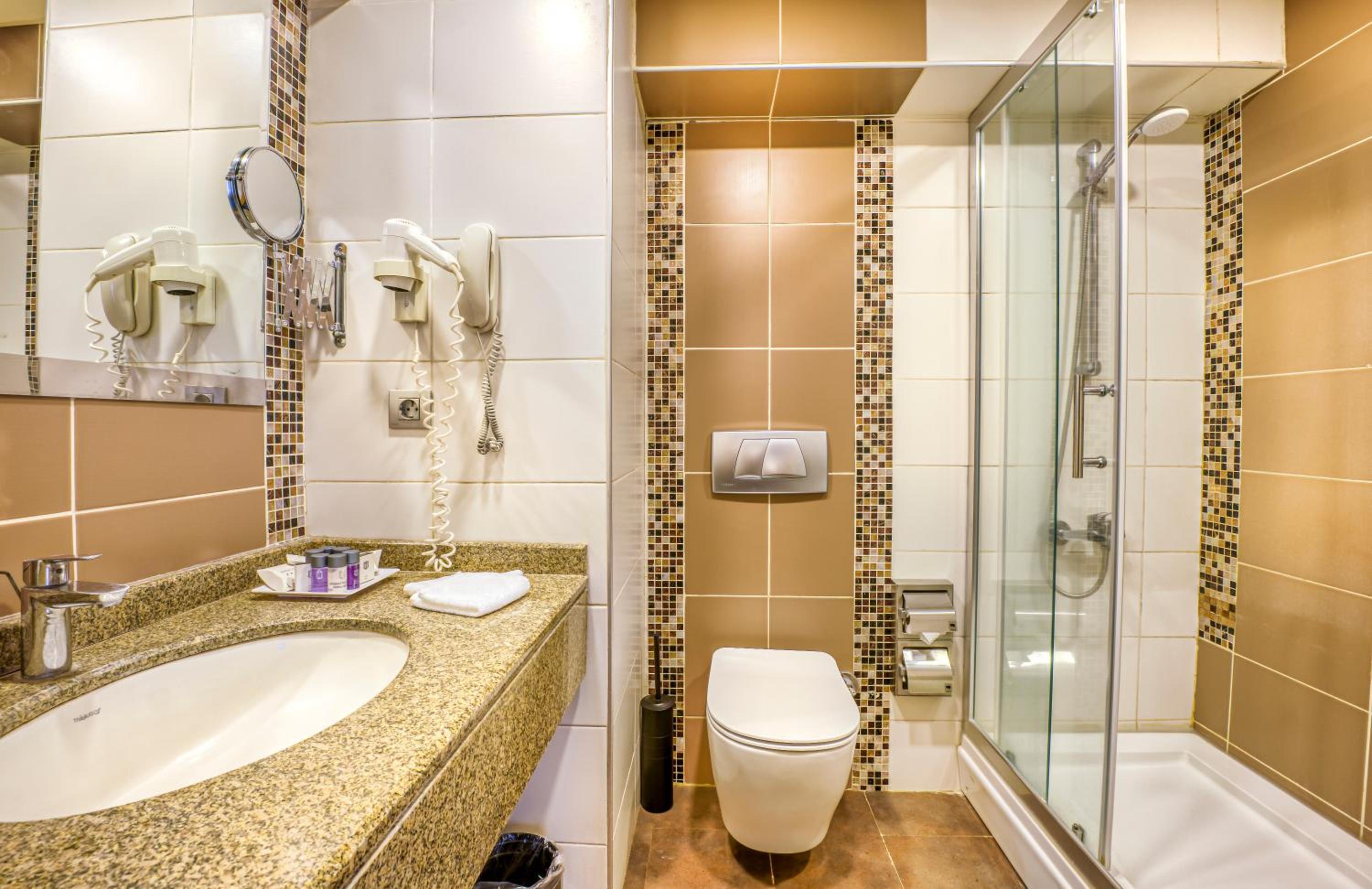 Best Western Plus Hotel Konak - Image 61