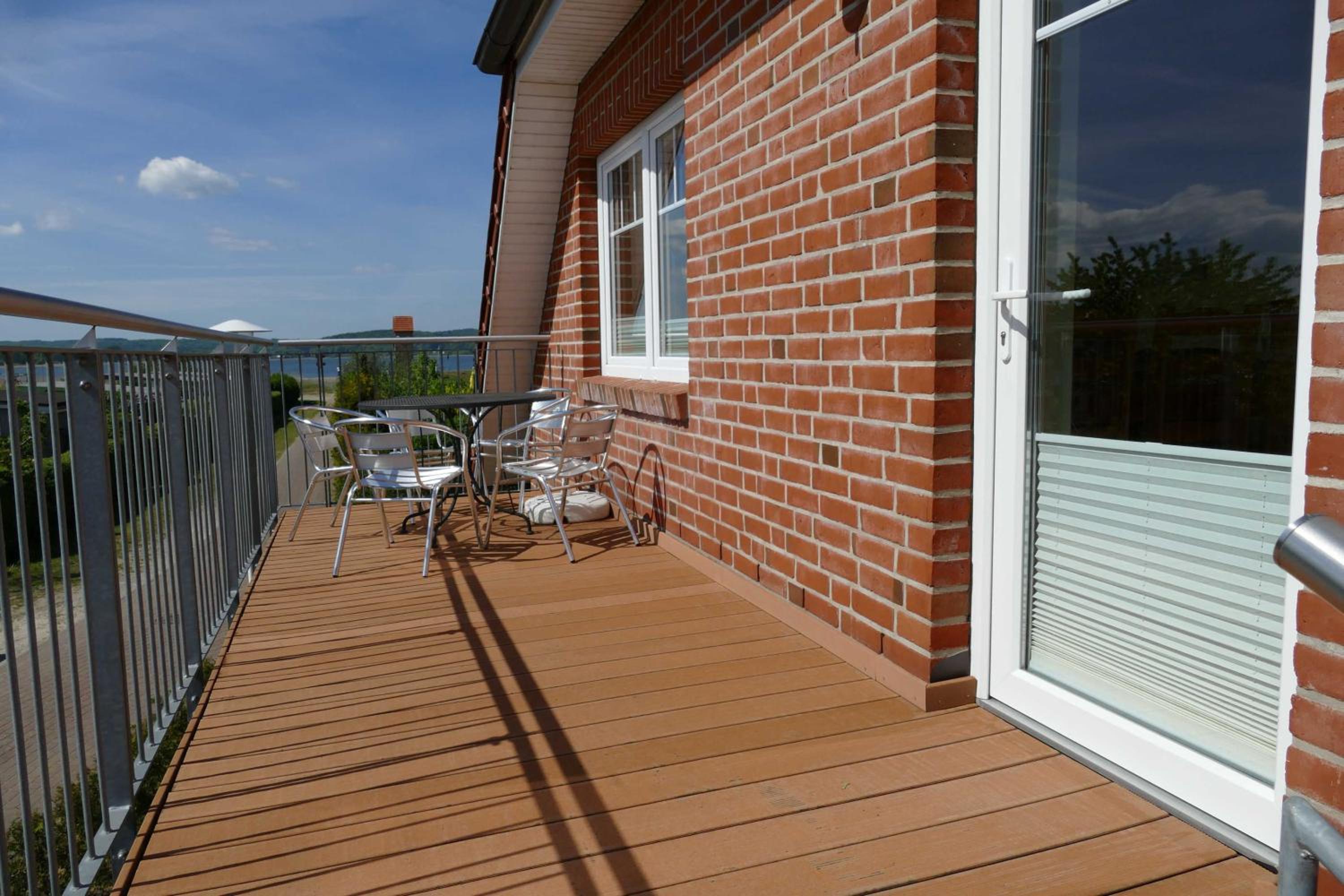 Haus am Deich Feriendomizil mit Balkon view 5