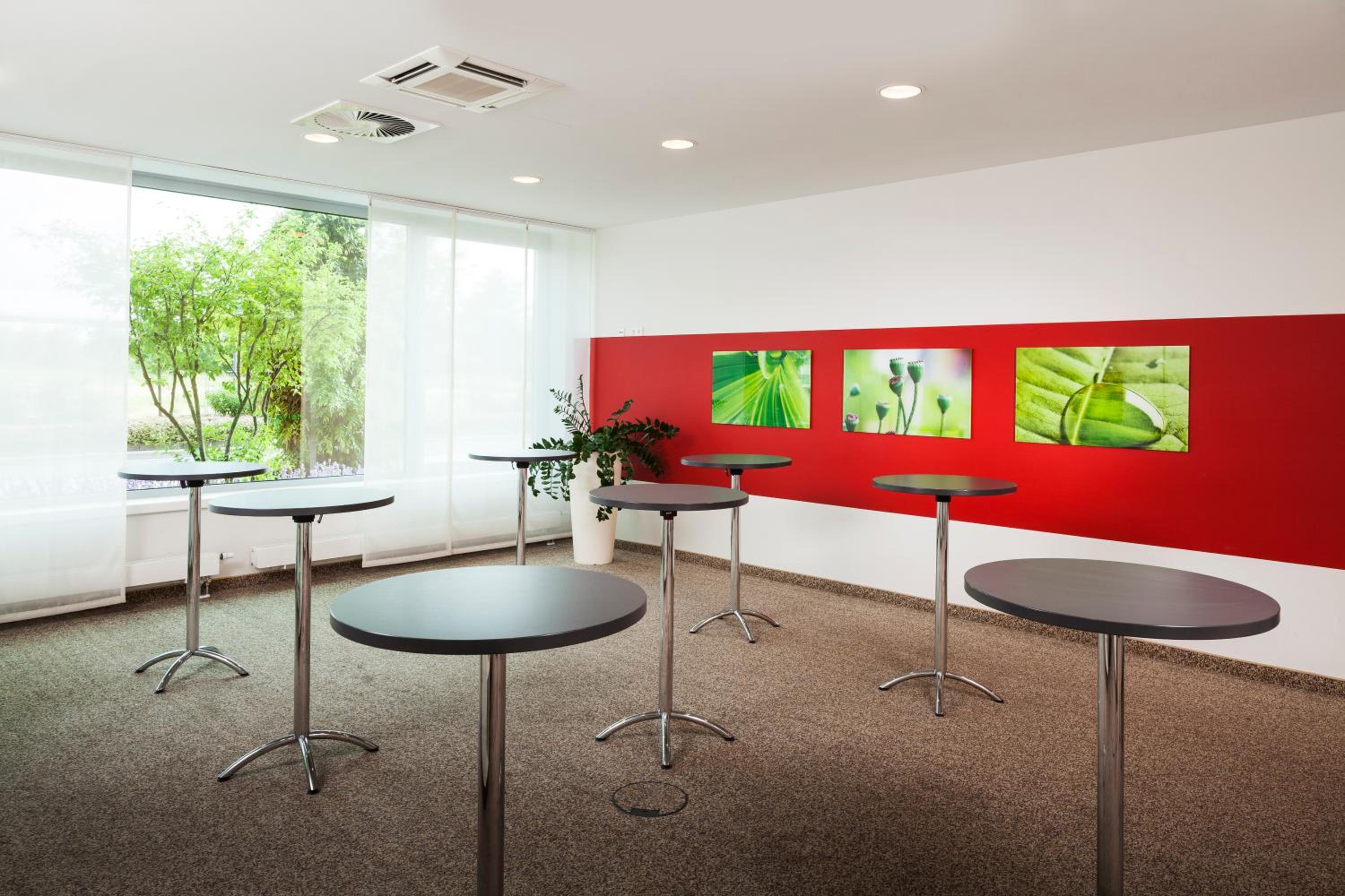 Park Inn by Radisson Frankfurt Airport - Property Image 32