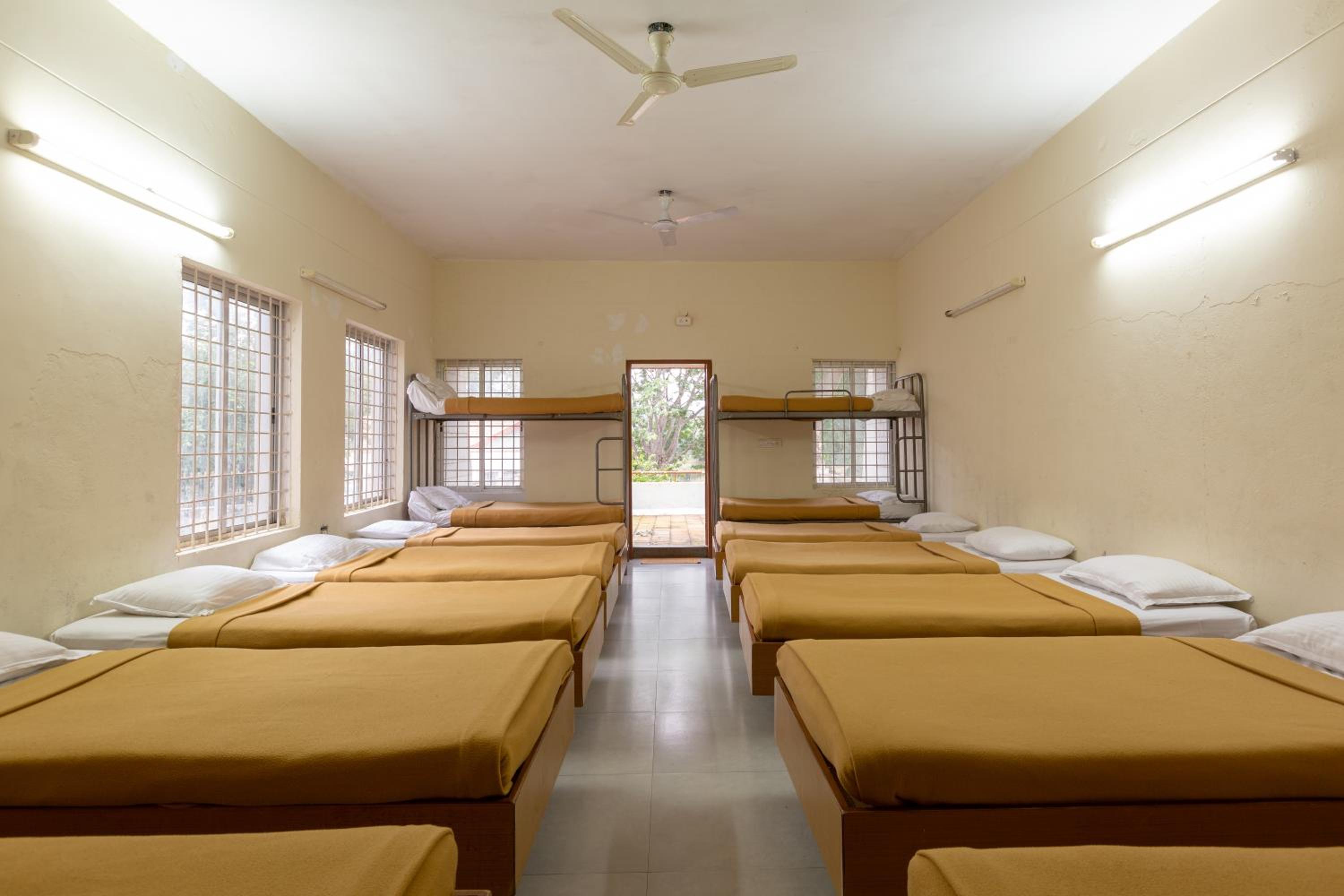 KSTDC Hotel Mayura Sangama Mekedatu