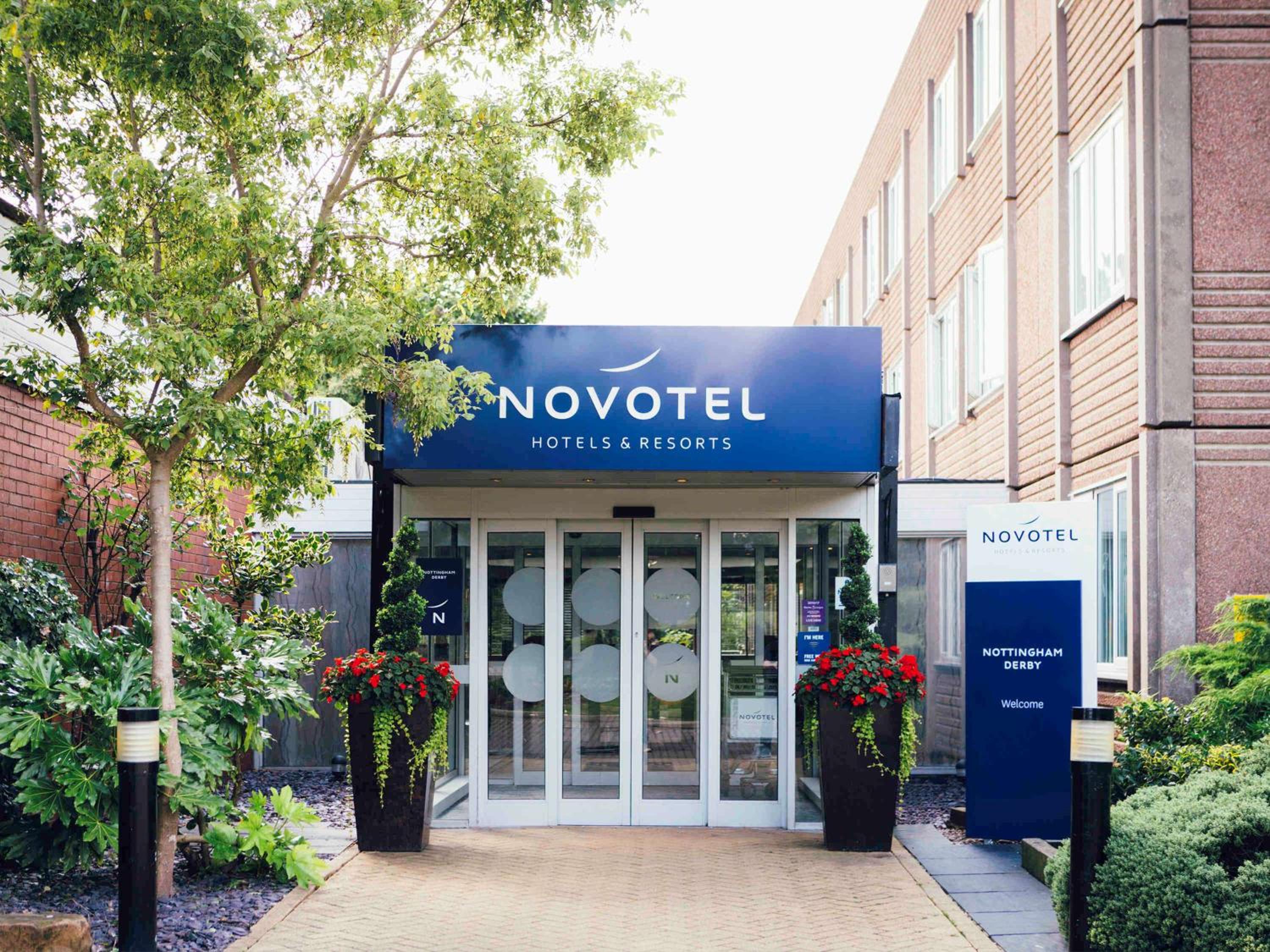 Hotel Novotel Nottingham Derby - Image 1
