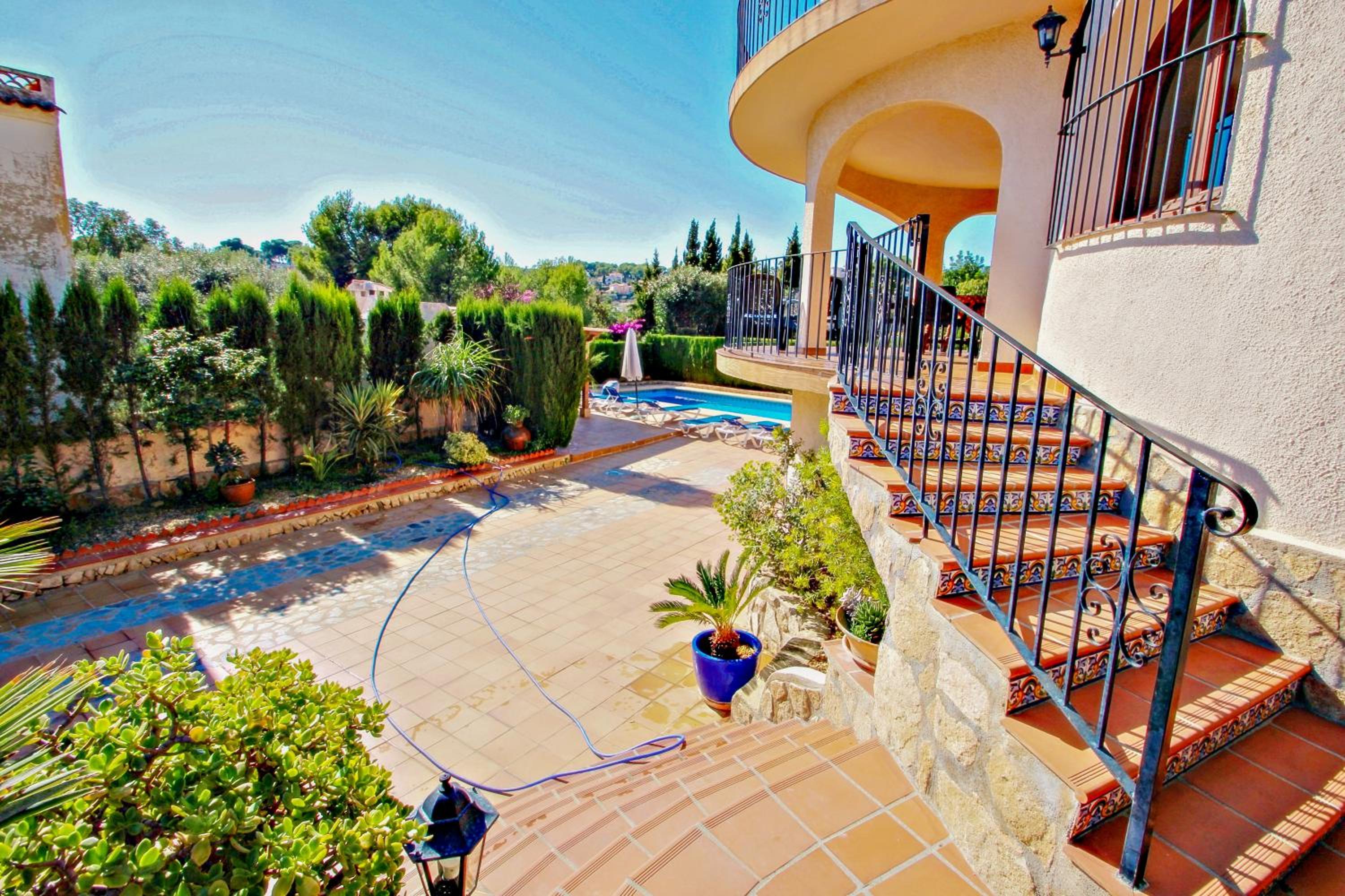 Emilia - holiday home with ocean view and private pool in Benissa view 4