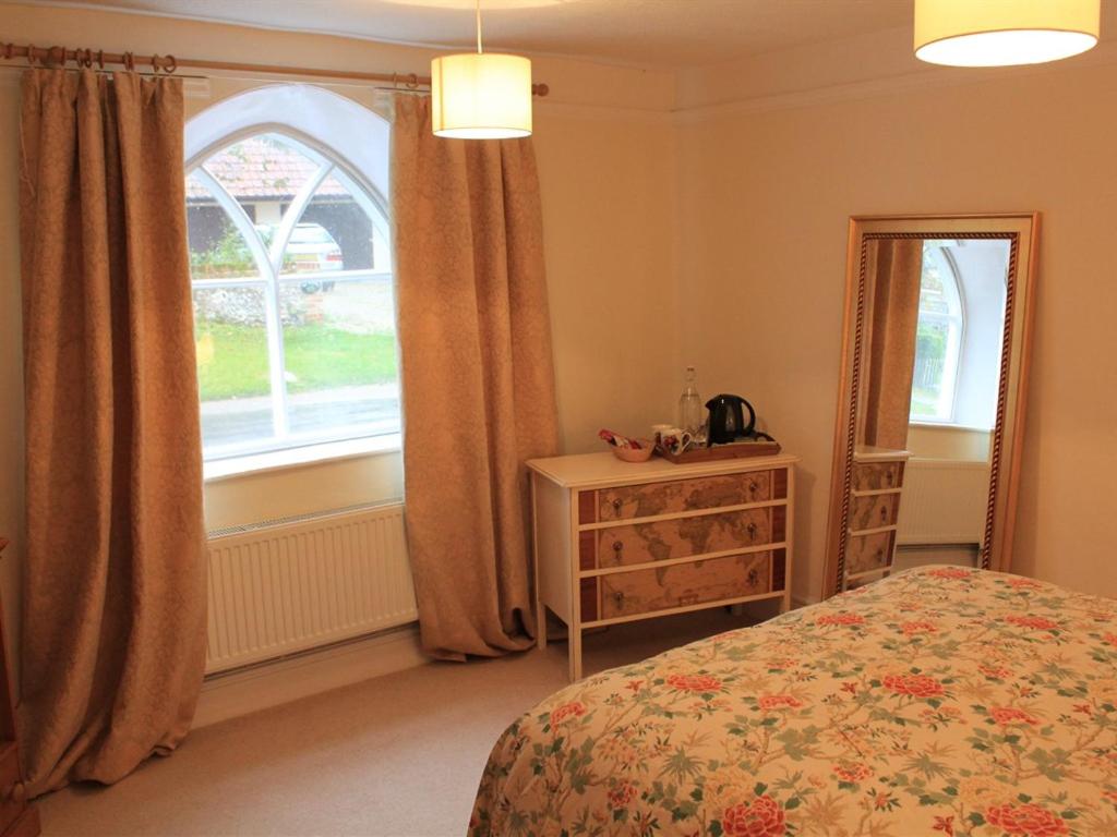 Church Farmhouse B & B
