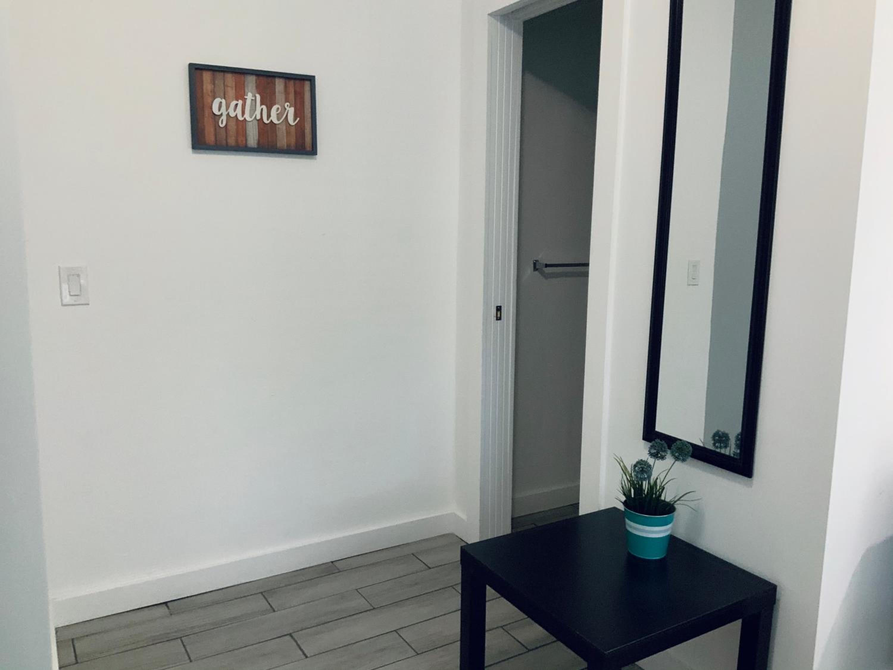 Adorable private apartments in the Heart of Miami!