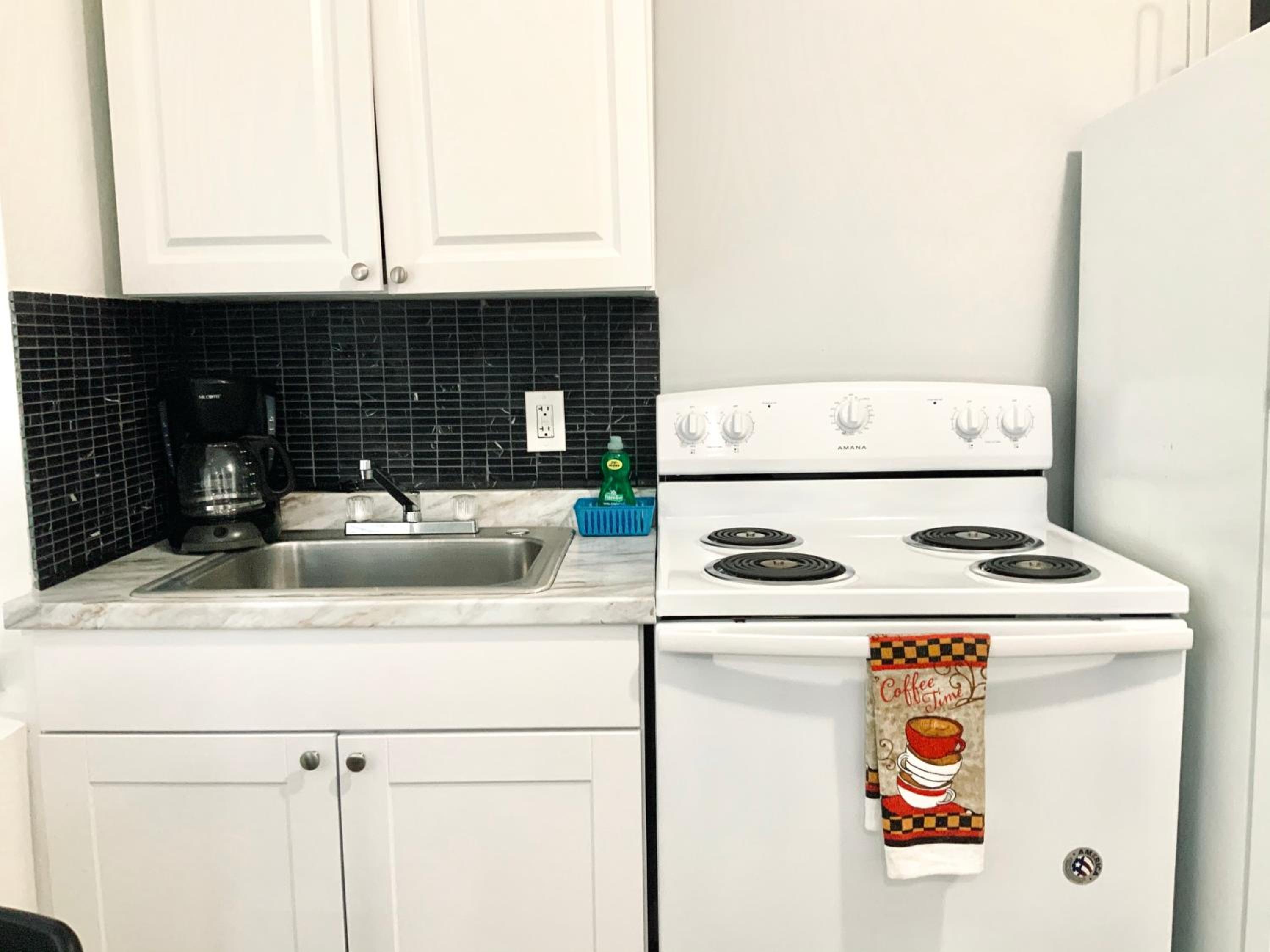 Adorable private apartments in the Heart of Miami!