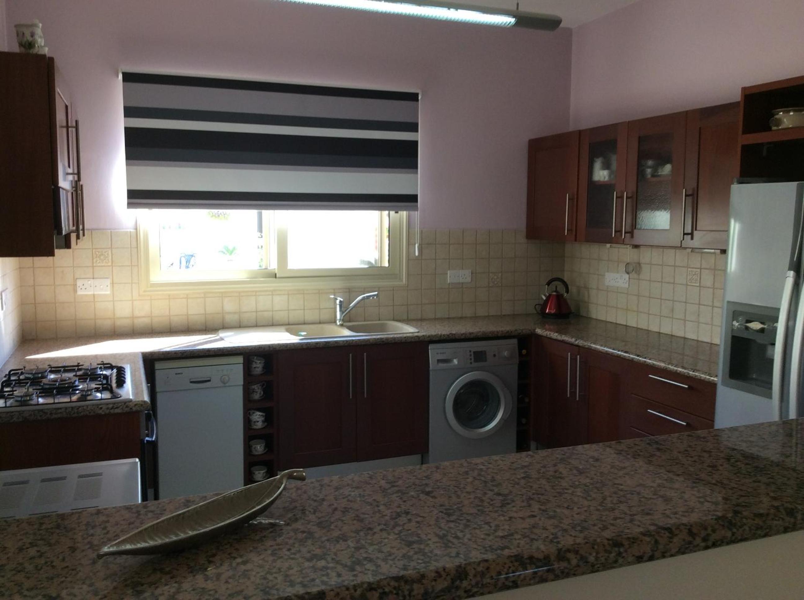 Quality Villa with Pool in Superb Location in Paphos view 5