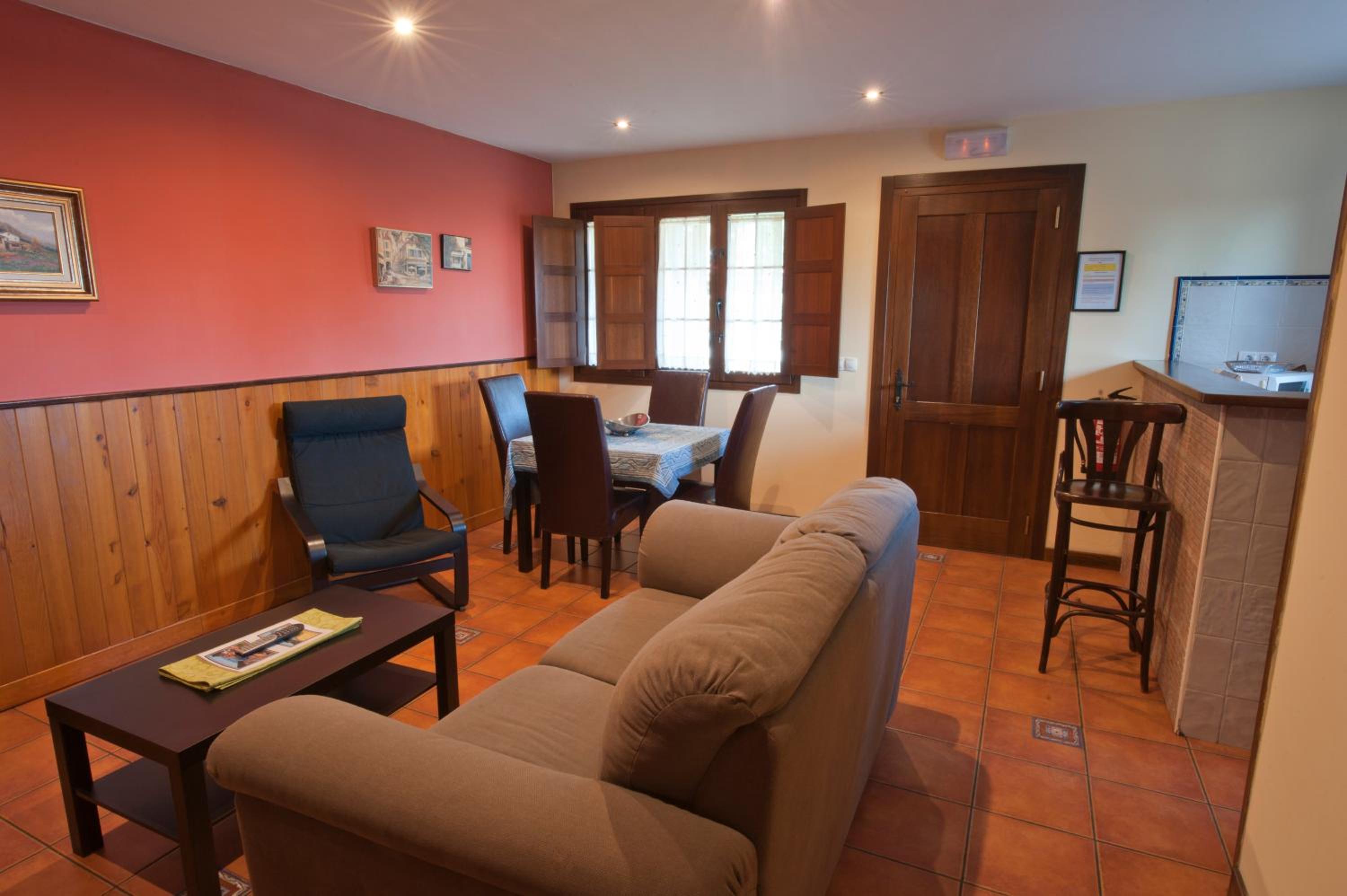 Apartamentos Rurales Villa del Sain Cudillero