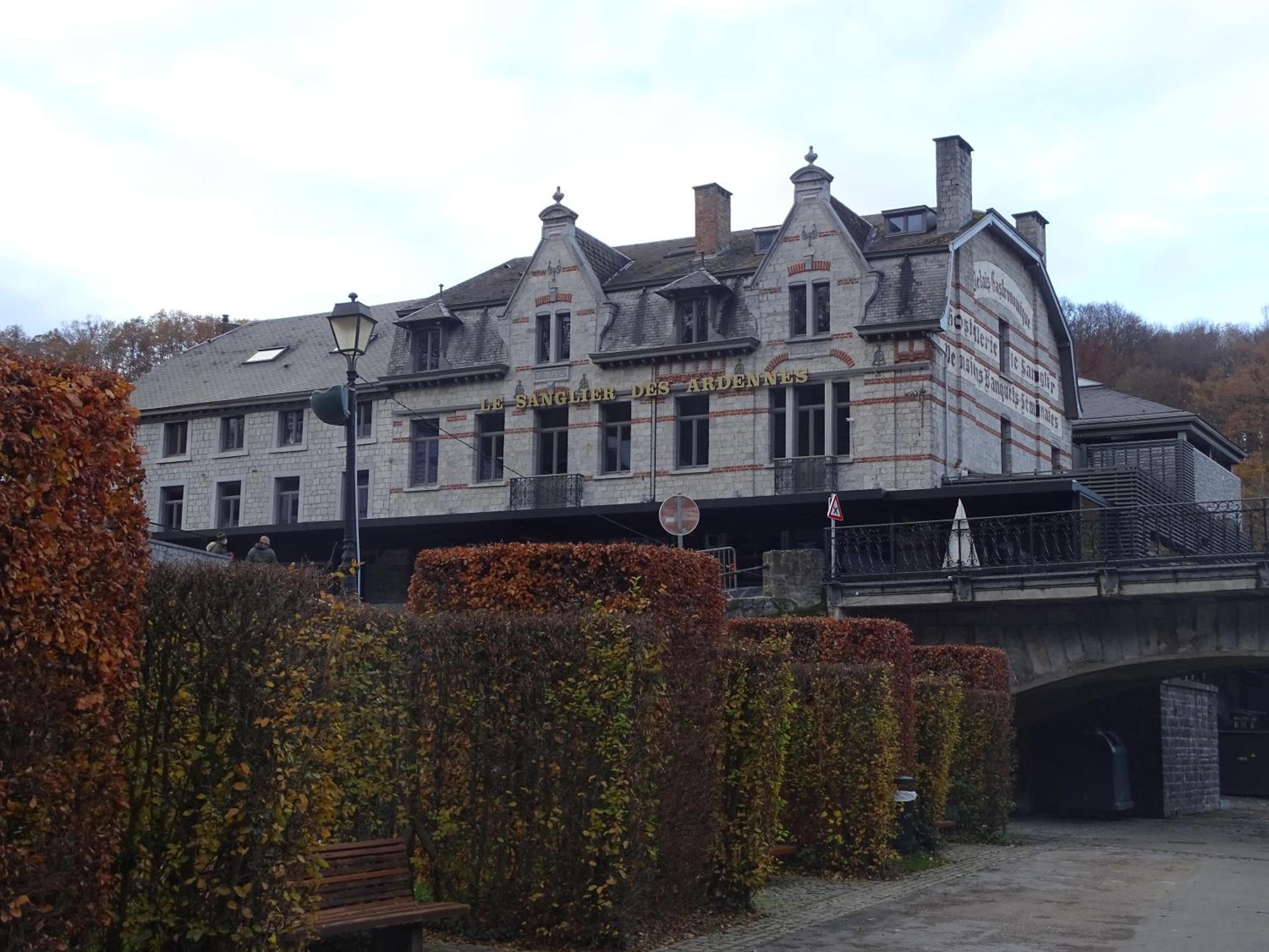 Photo 19