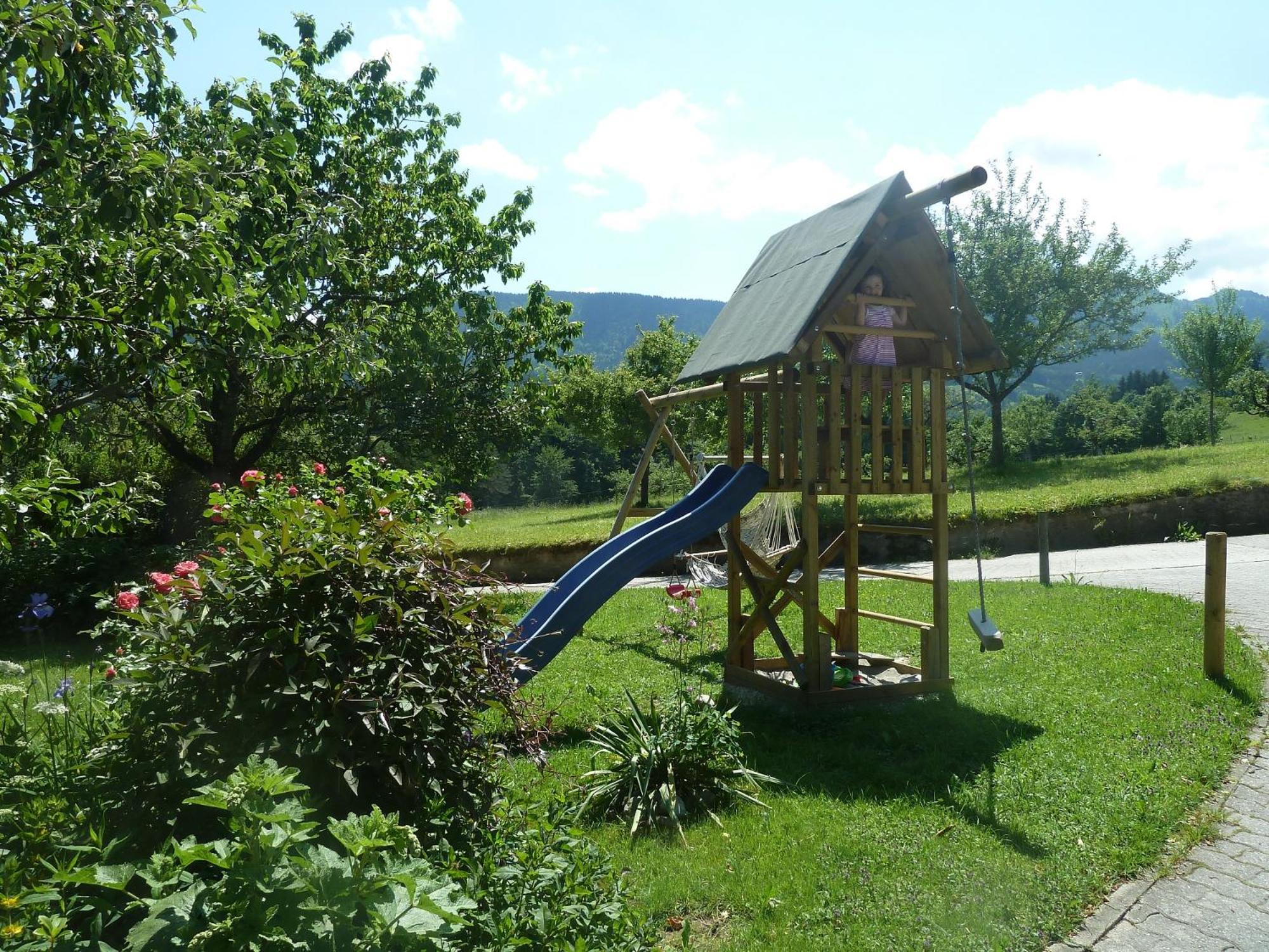 Ferienwohnung Kathi en Samerberg — activities & amenities