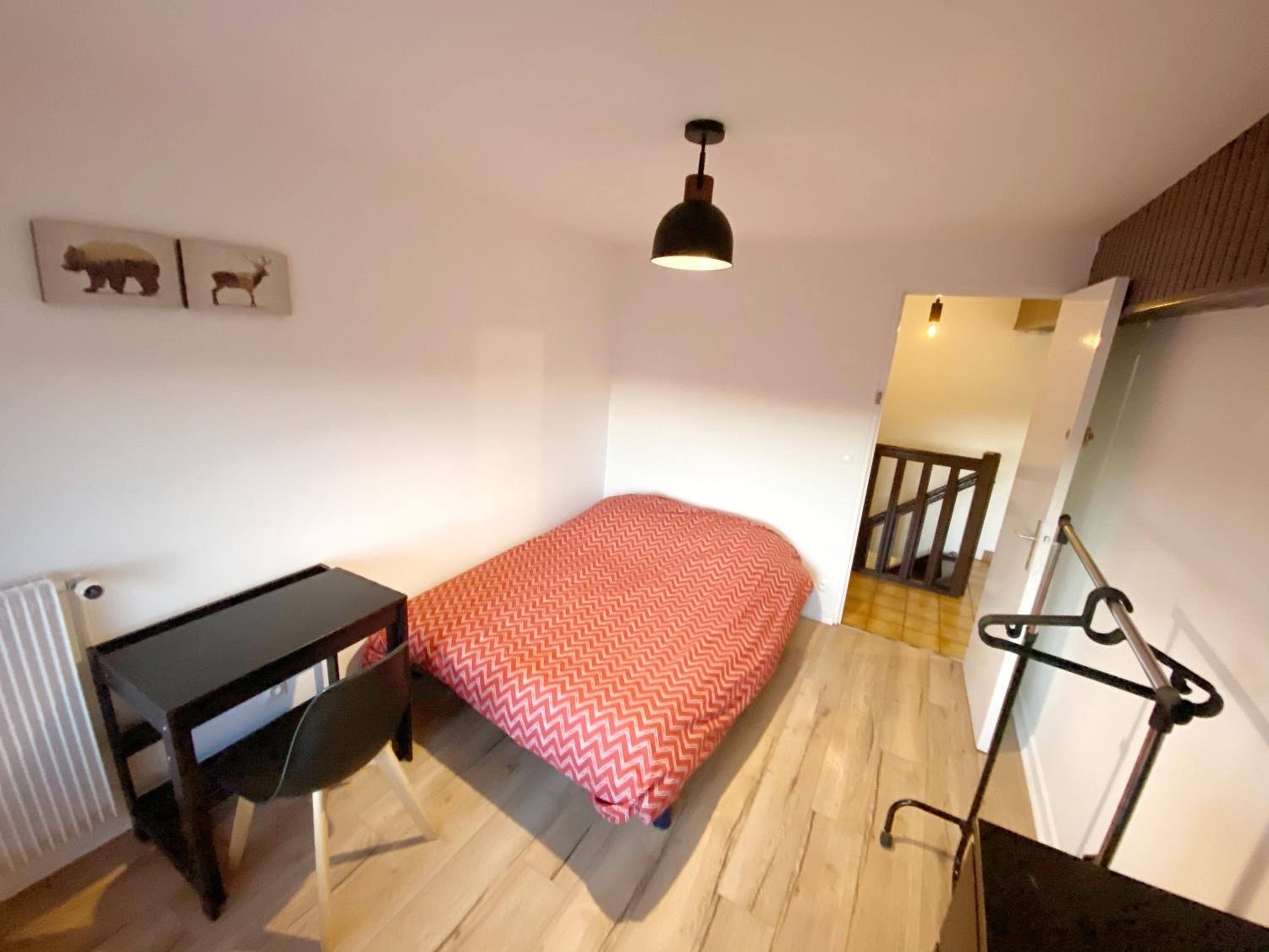 014 CHIC & COSY GRAND APPART DUPLEX 76m2 WIFI SMART TV NETFLIX ET VUE PANORAMIQUE
