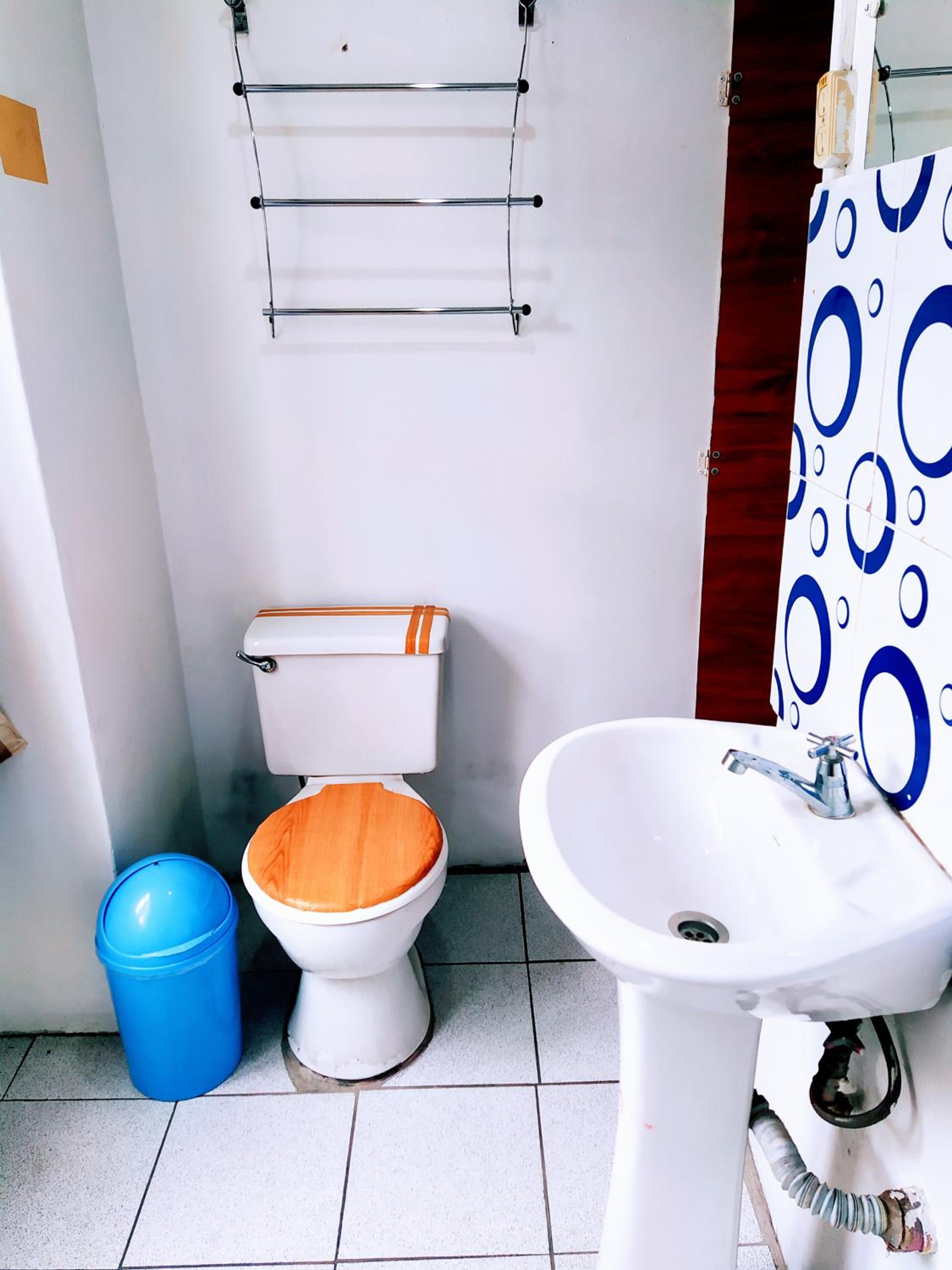 Hostal Latitud Ecuem