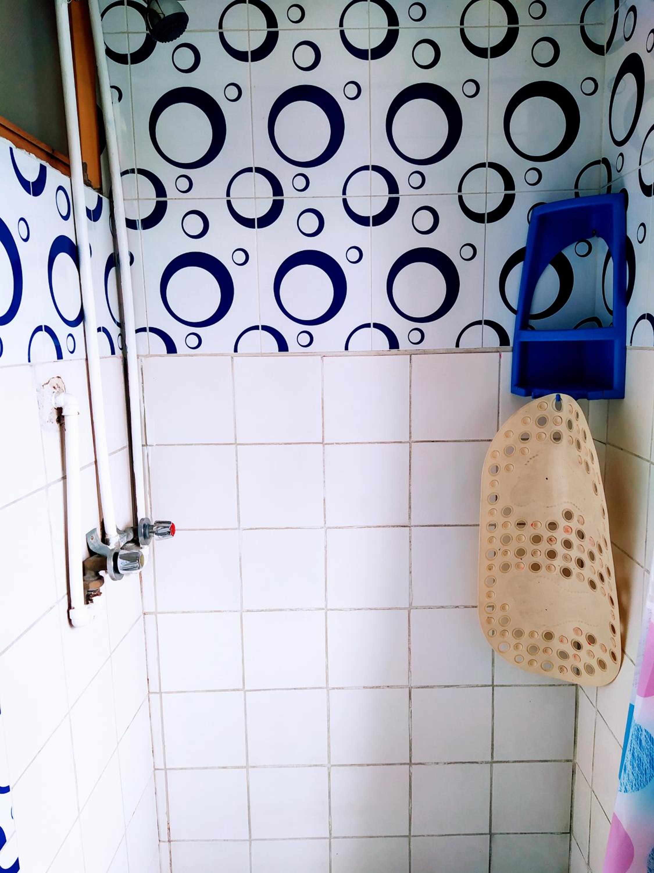 Hostal Latitud Ecuem