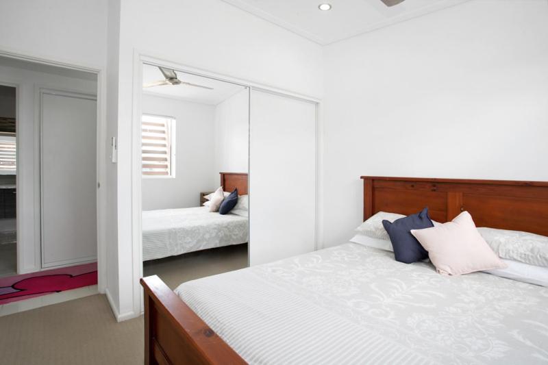 Marina Beach Holiday Home view 4