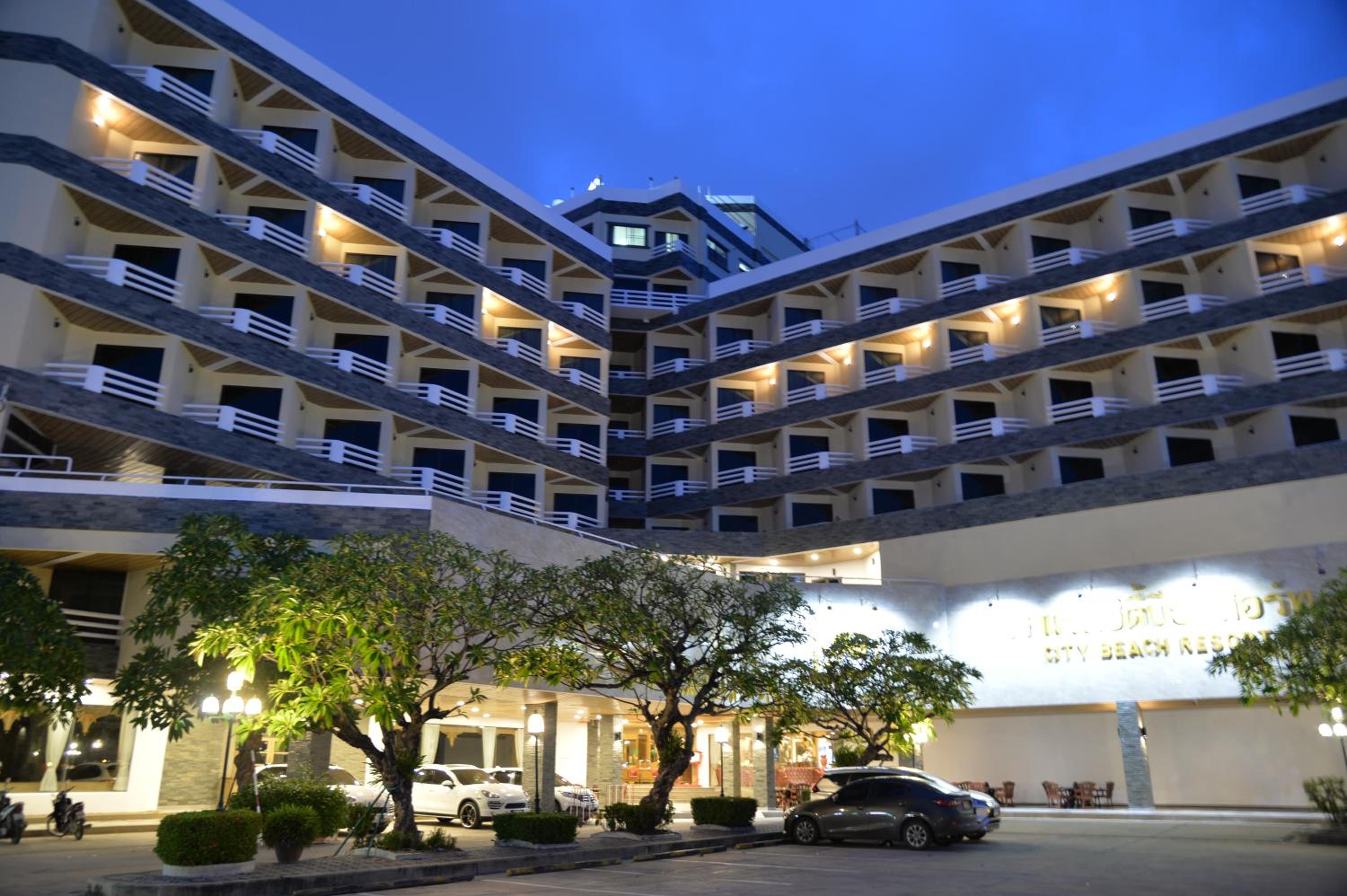 City Beach Resort view 4
