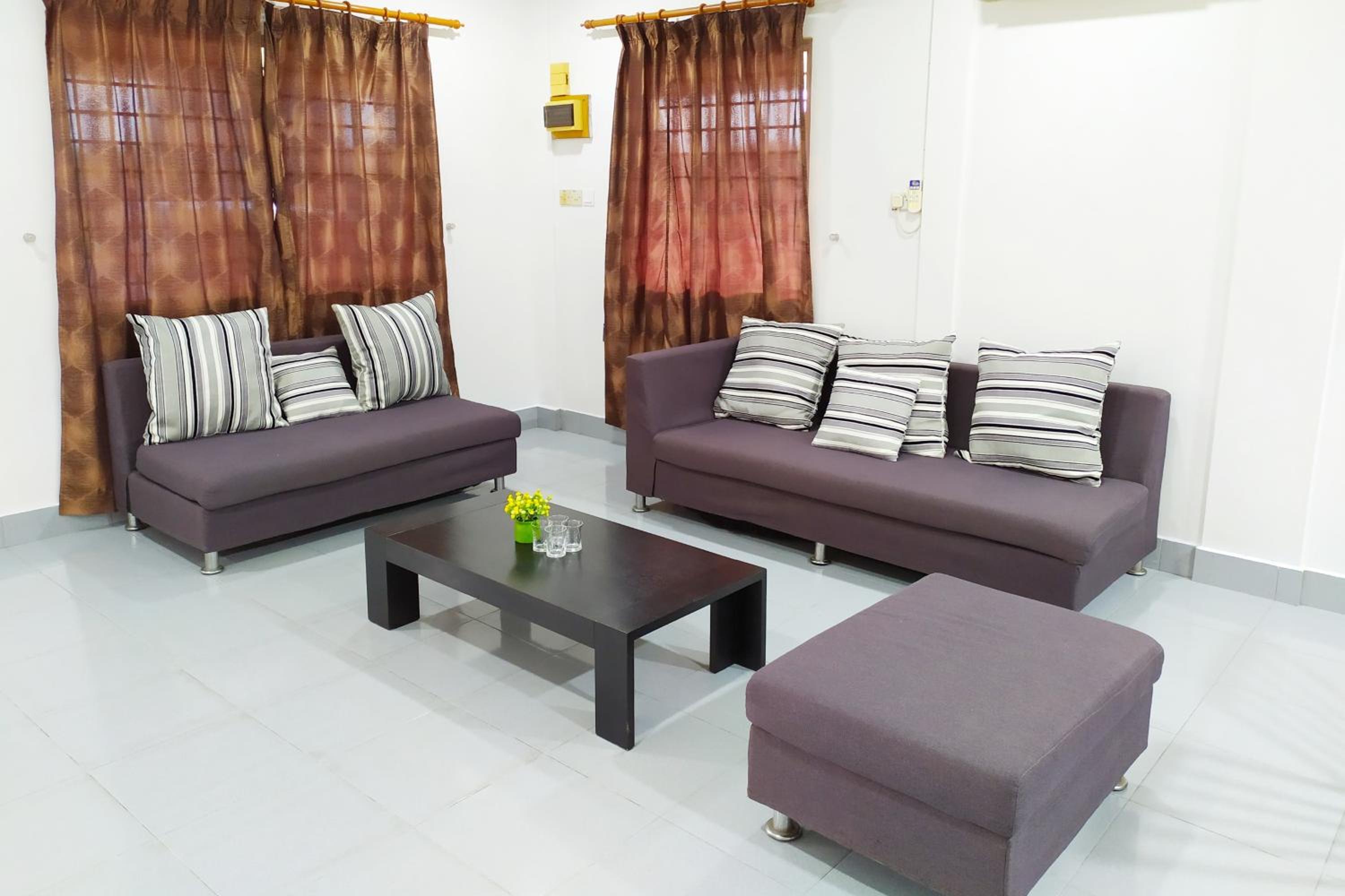Victoria Homestay Sibu - Next to Shopping Complex & Large Car Park Area with Autogate photo 6
