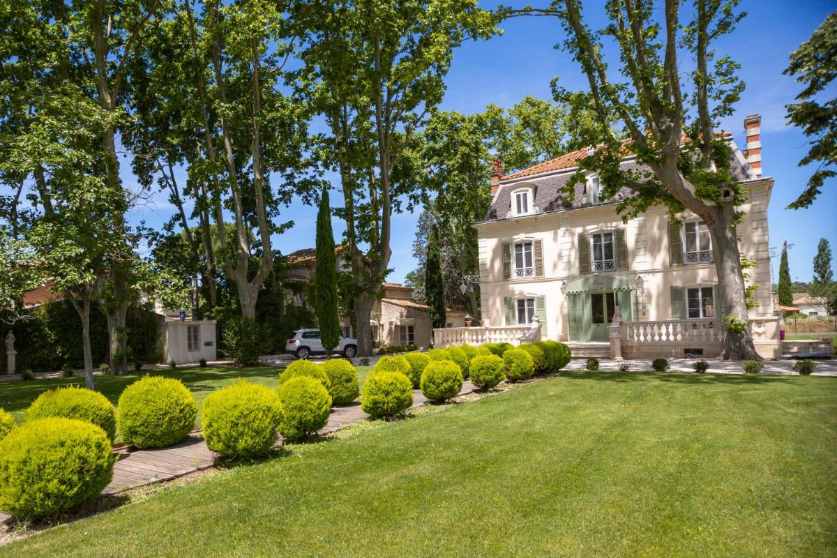 LES FRENES EN PROVENCE-CHÂTEAU ZEN view 5