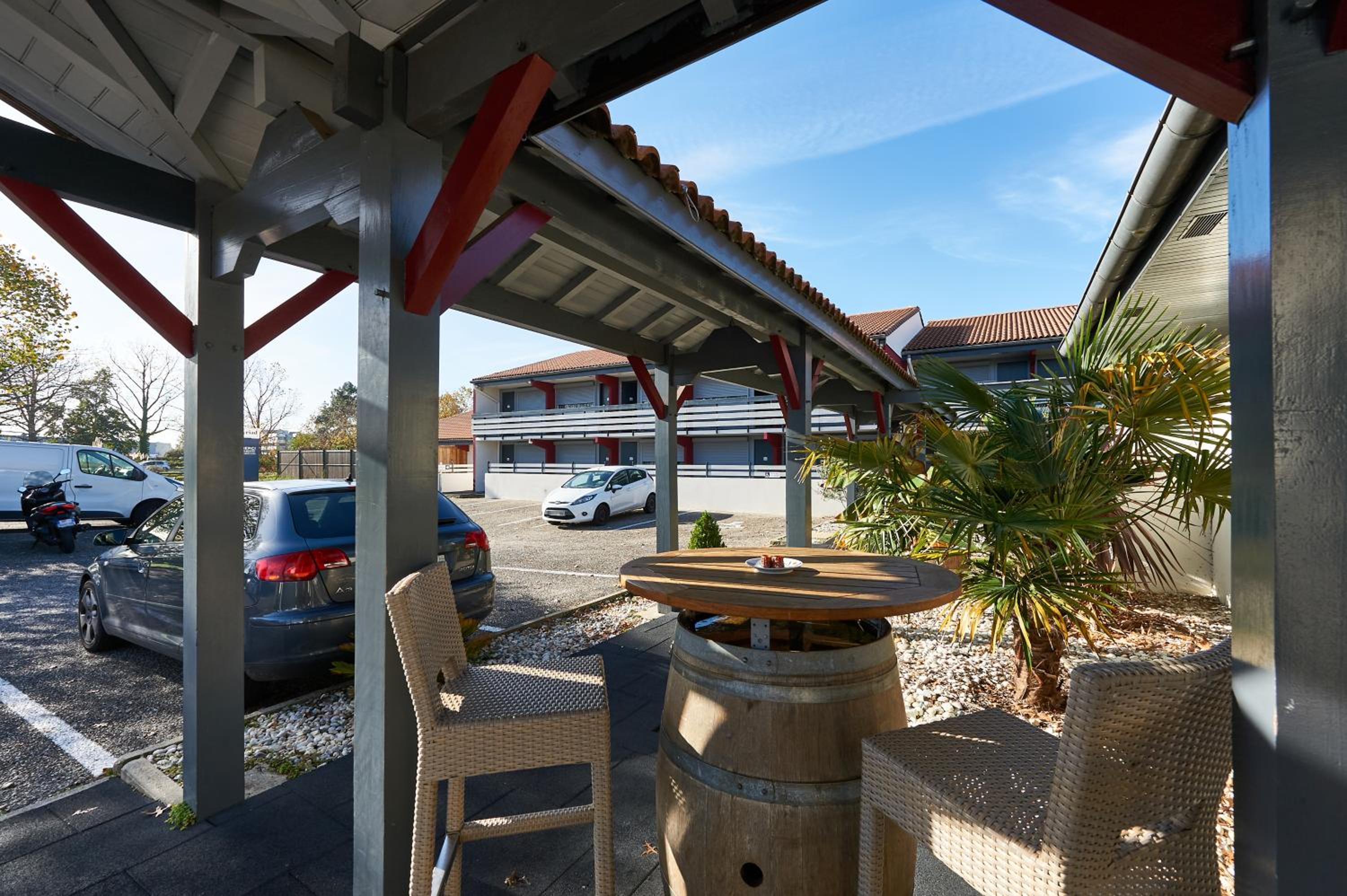 Merignac Vacations - Kyriad Bordeaux - Merignac Aeroport - Property Image 2