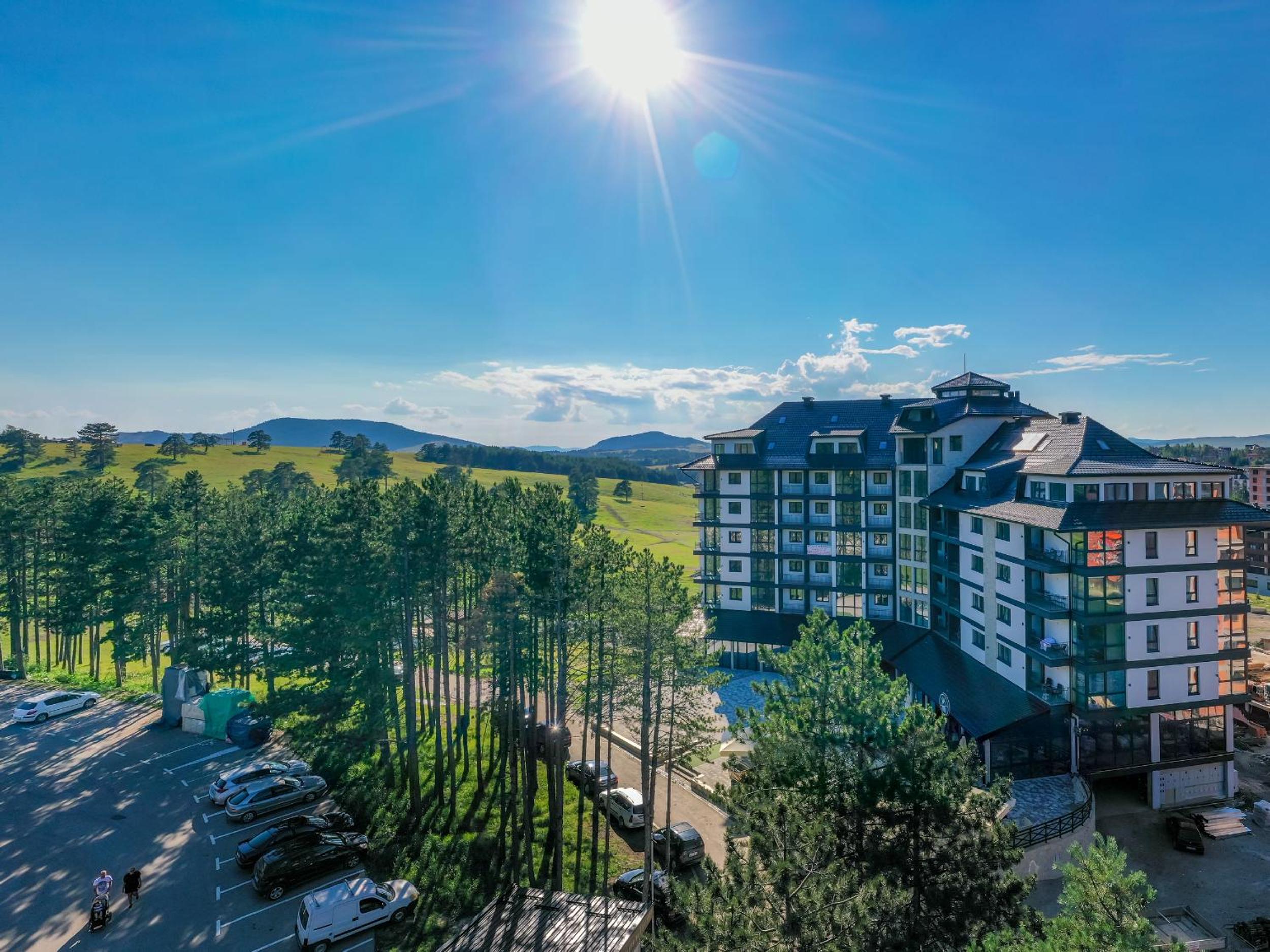 Lux Apartman MONET view 4