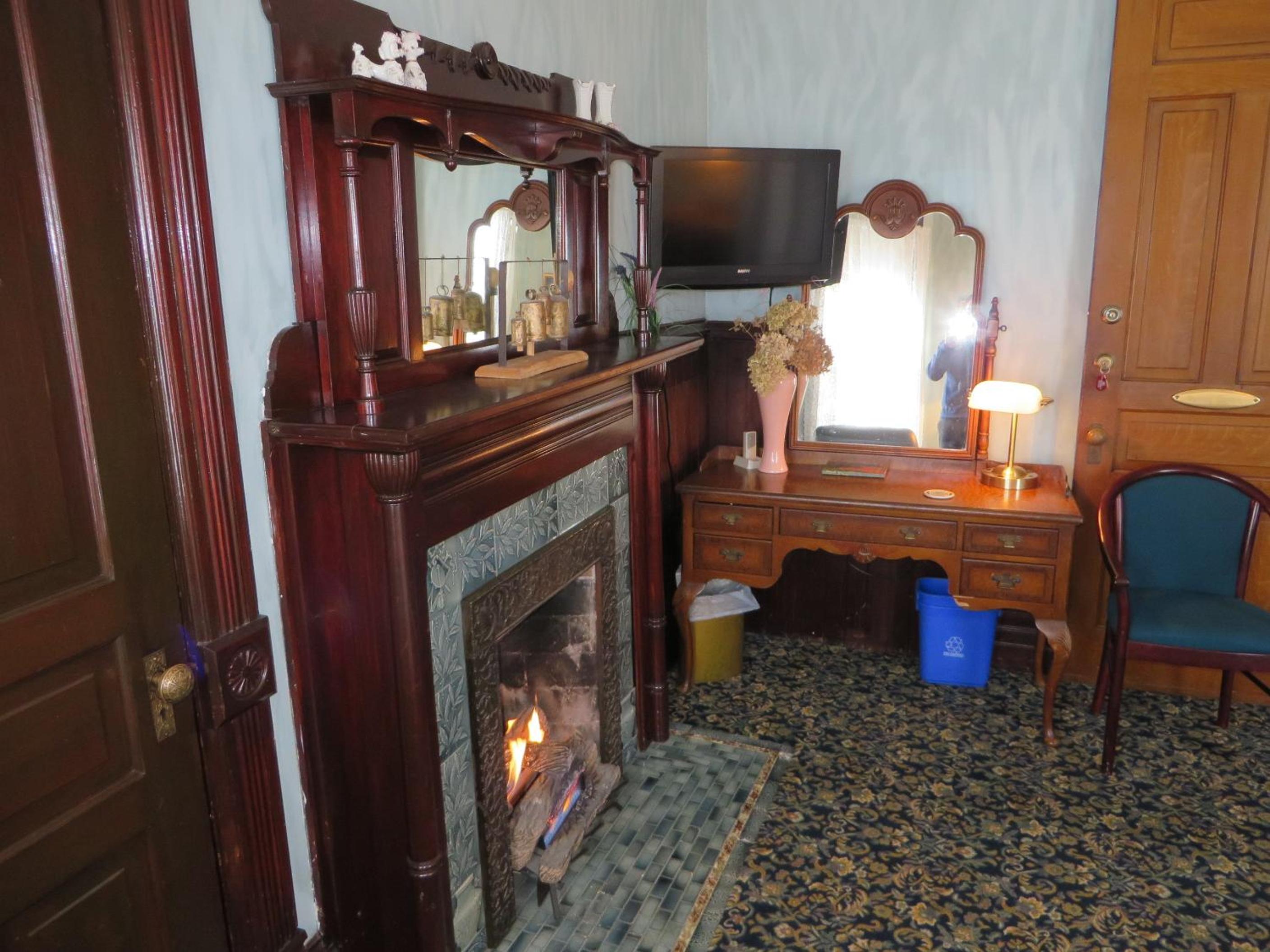 Photo 19
