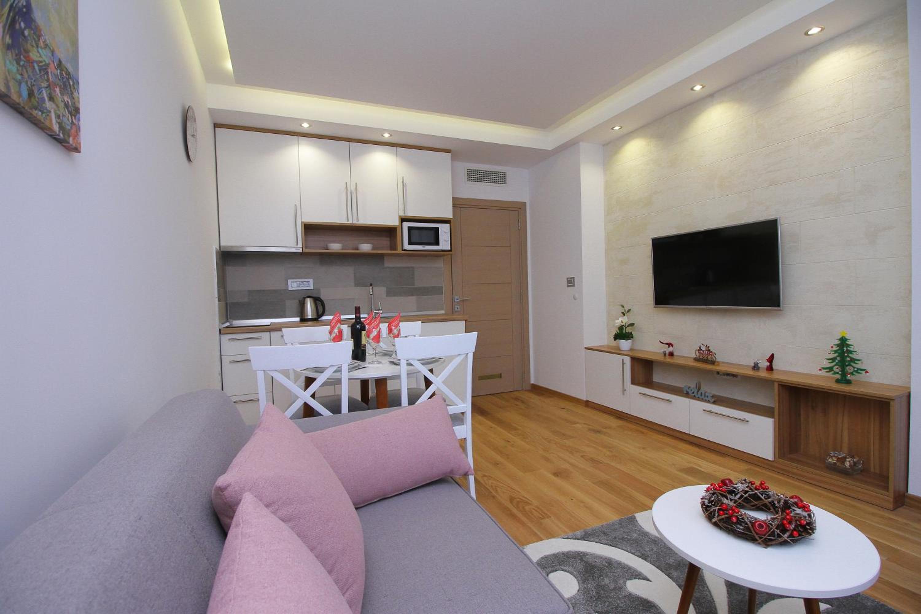 Time Out Lux apartmani view 4