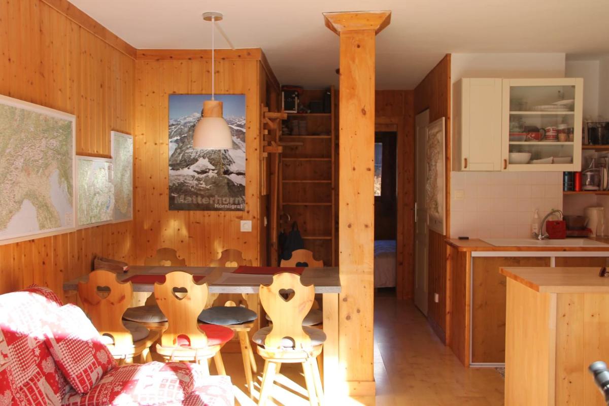 Comfortable Apartment With Terrace In Chamonix view 4