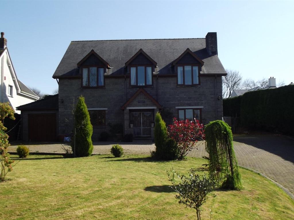 Bryngower House
