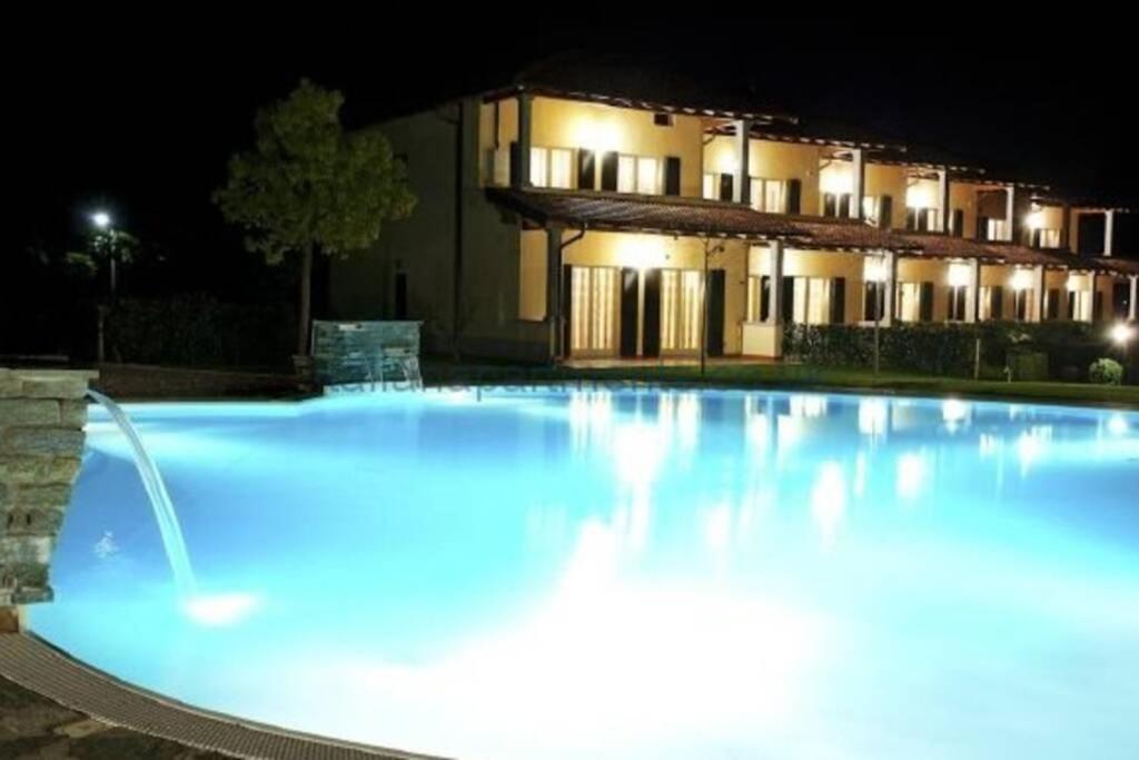TREMEZZO RESIDENCE 2-1 of 11 apartments in an exclusive residence by Italian Apartments view 3