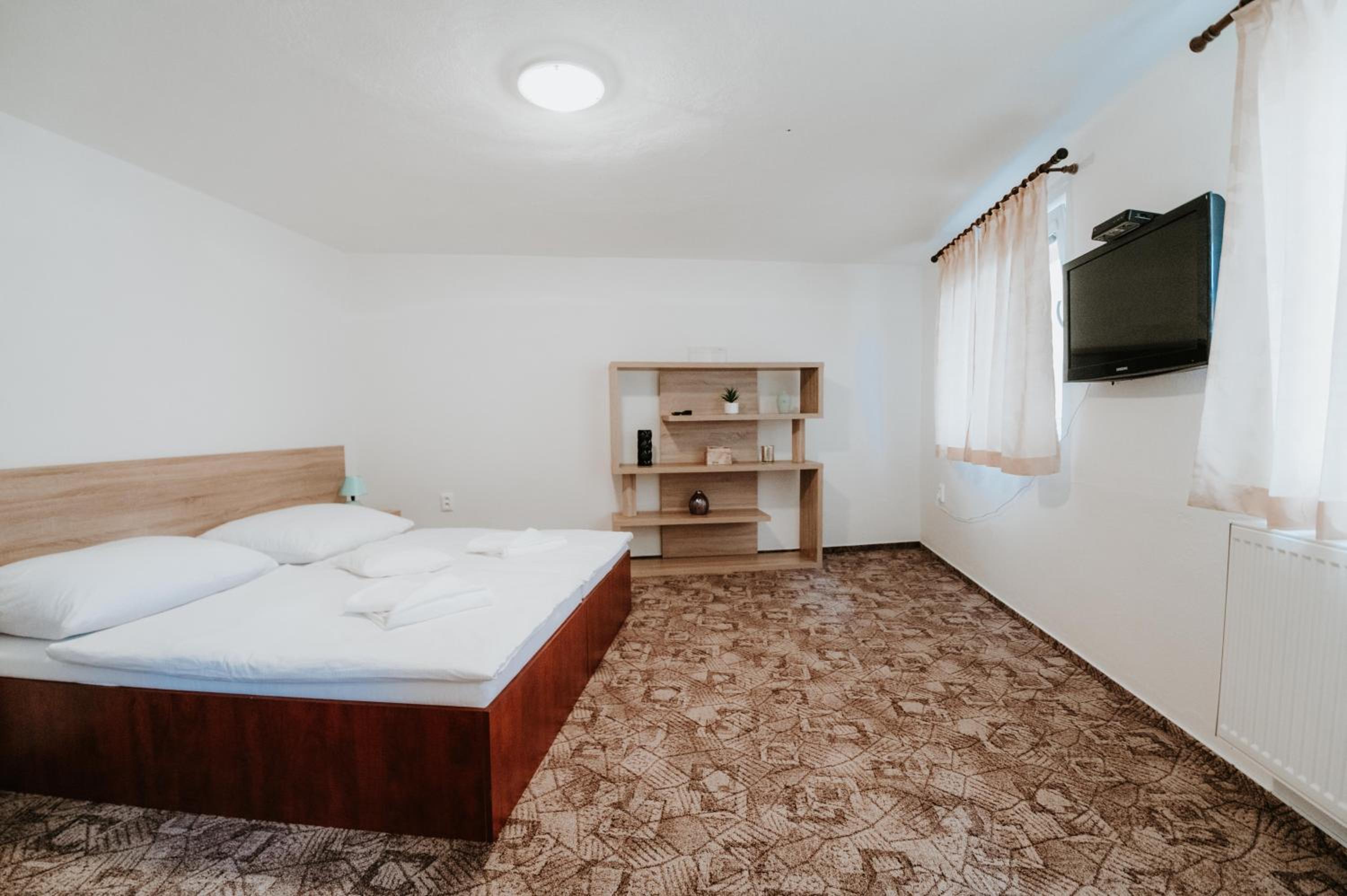 ARD Apartments - Levice view 2