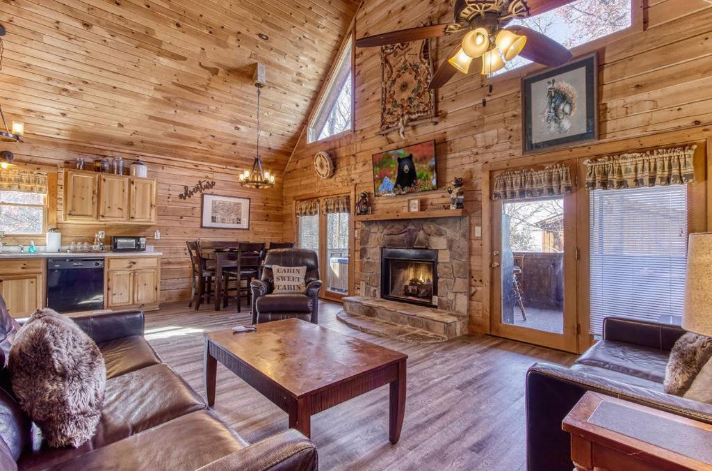 Are We Bear Yet- Hot Tub, Free Tickets, Pool Table, WIFI! view 2
