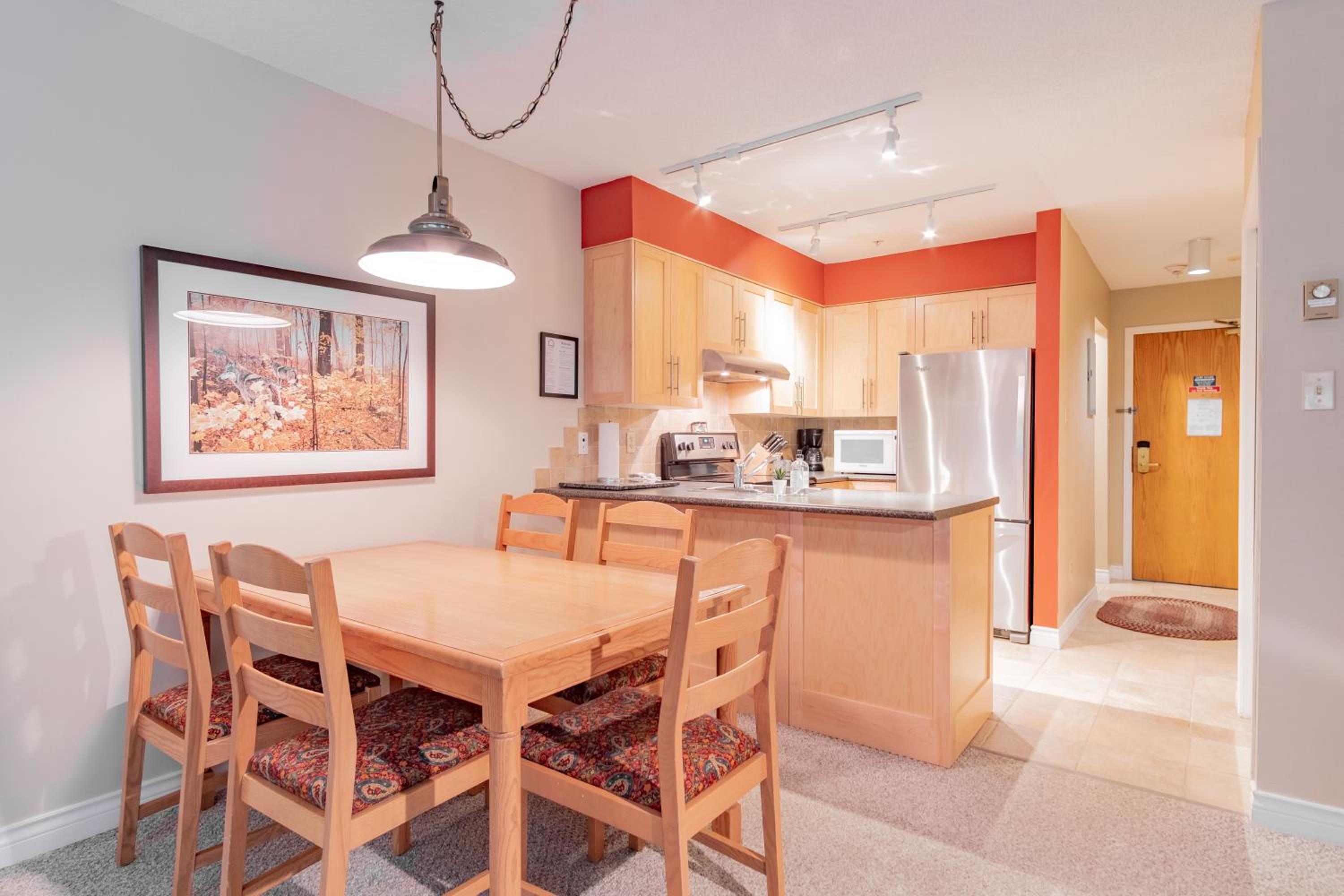 Wildwood Lodge by Outpost Whistler
