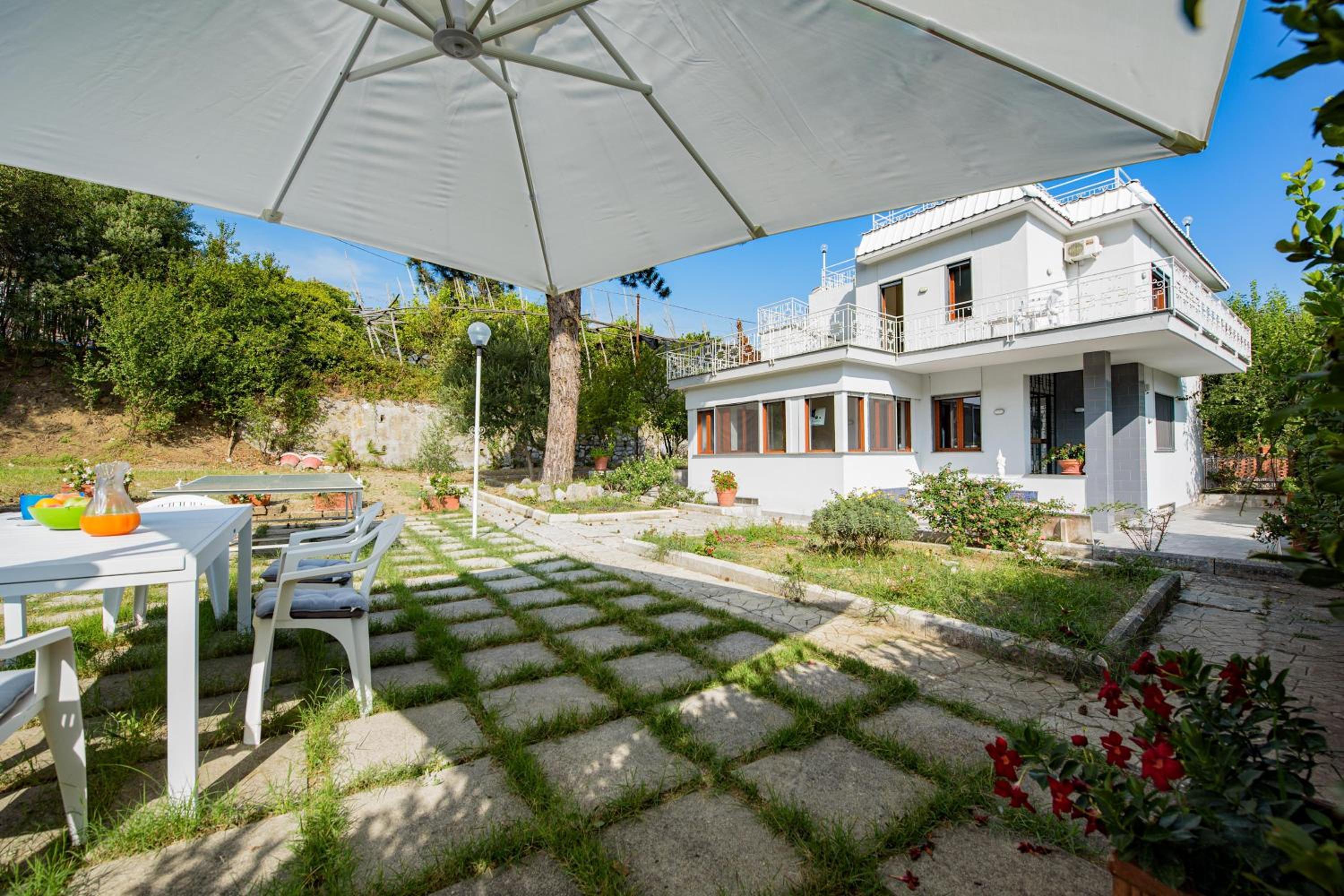 Villa Louise Sorrento photo 3