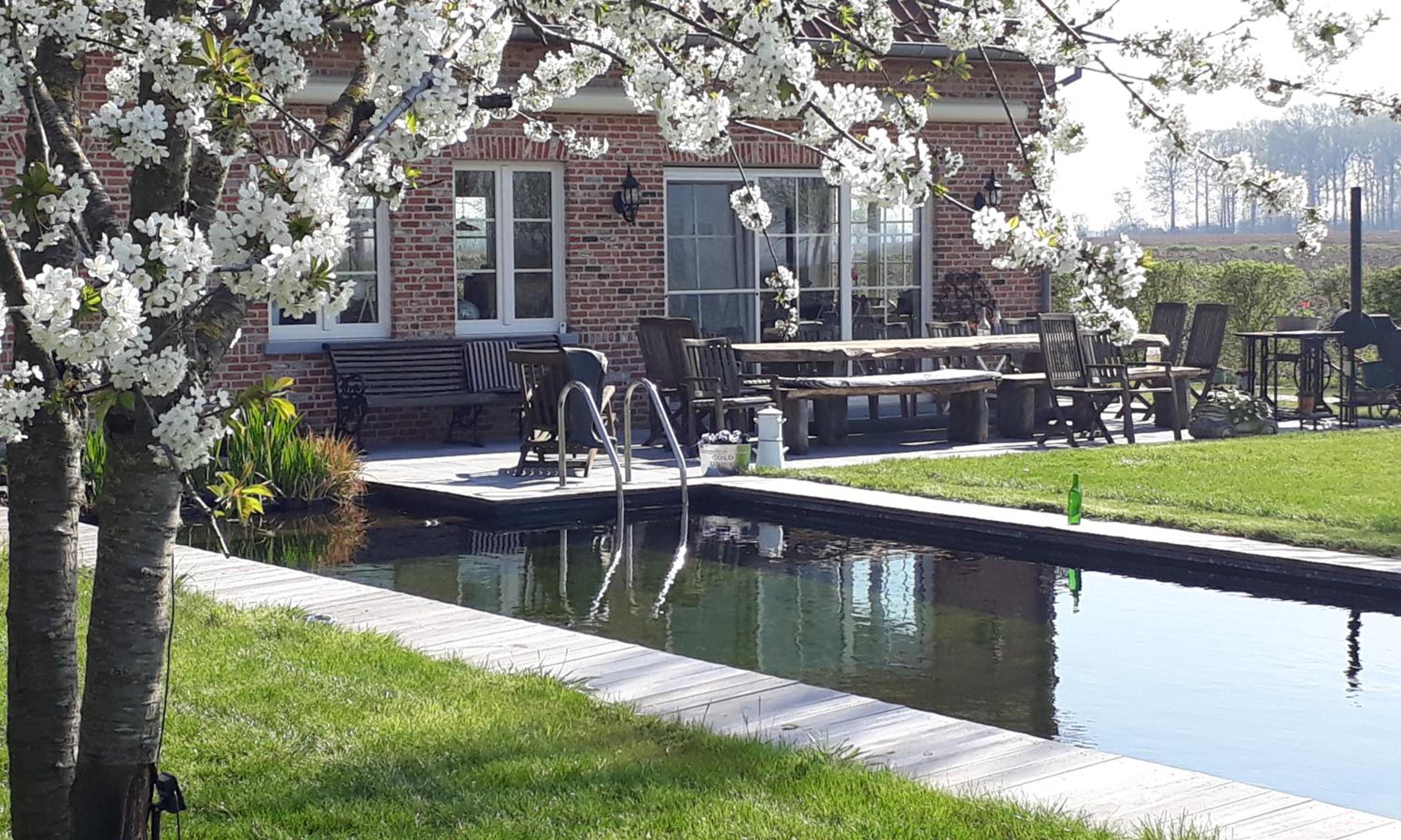B & B Victors Hof, met zwemvijver en leuke diertjes
