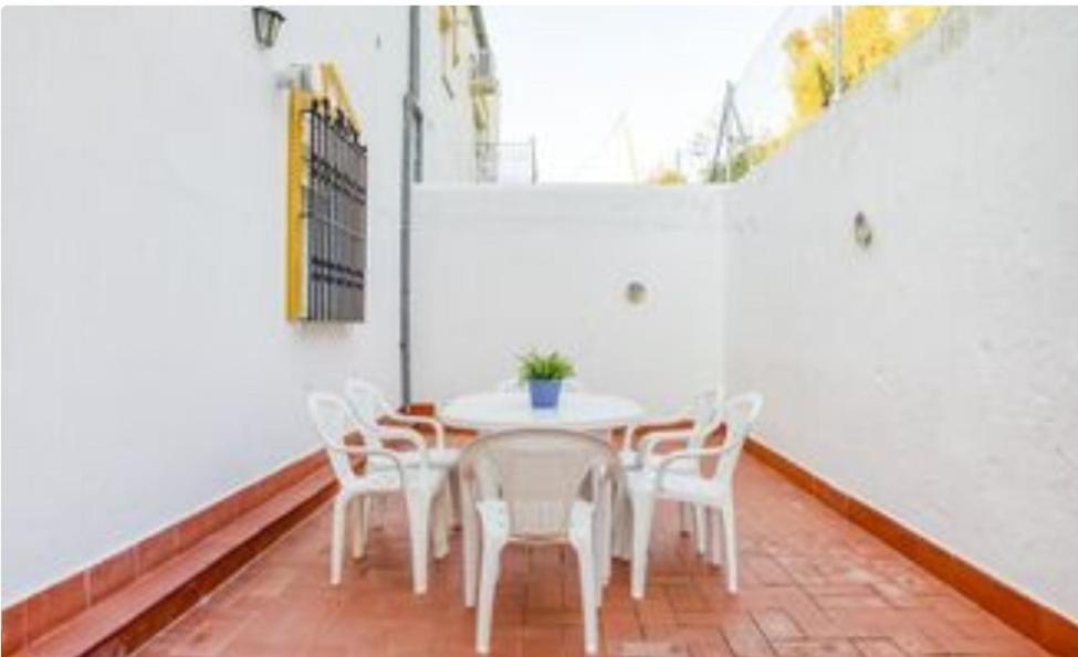 Apartamentos Los Arcos view 3
