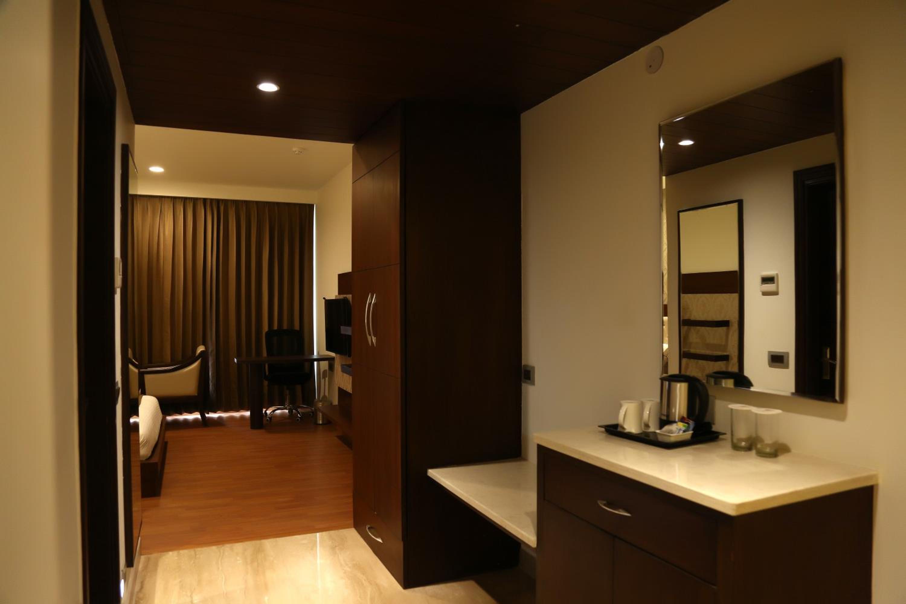 Hotel Imperia Suites
