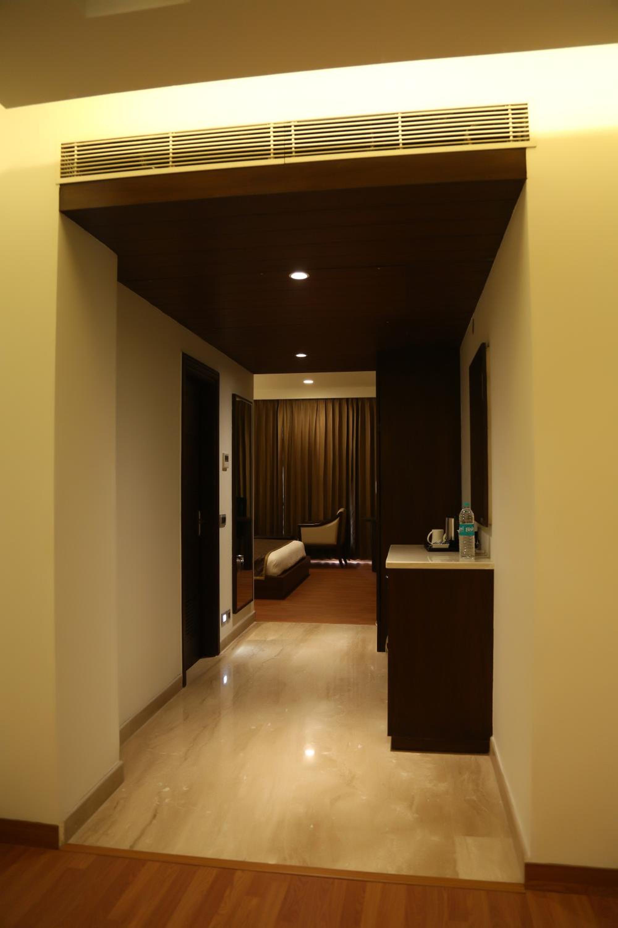 Hotel Imperia Suites