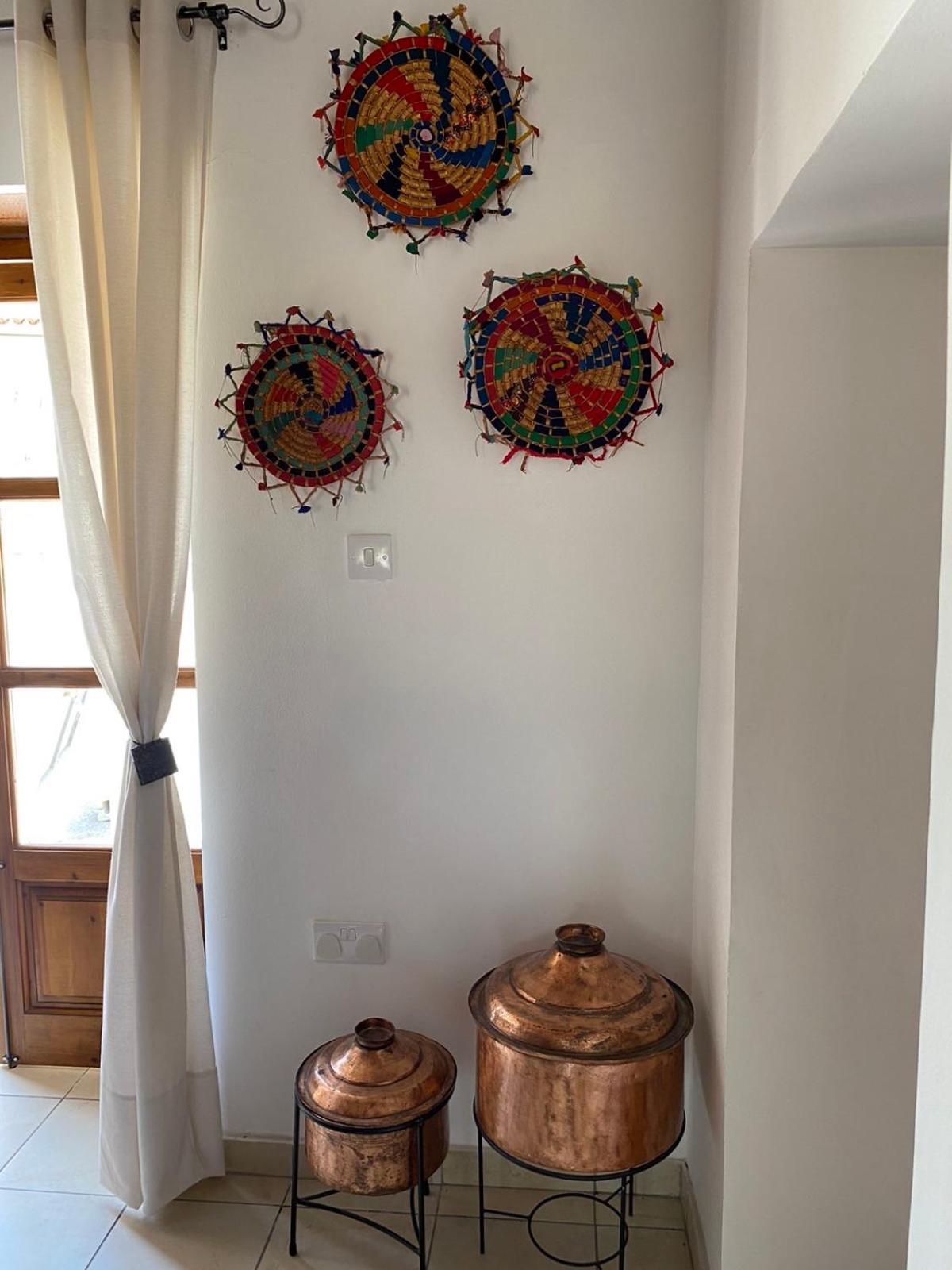DROUSHIA CORNER HOUSE