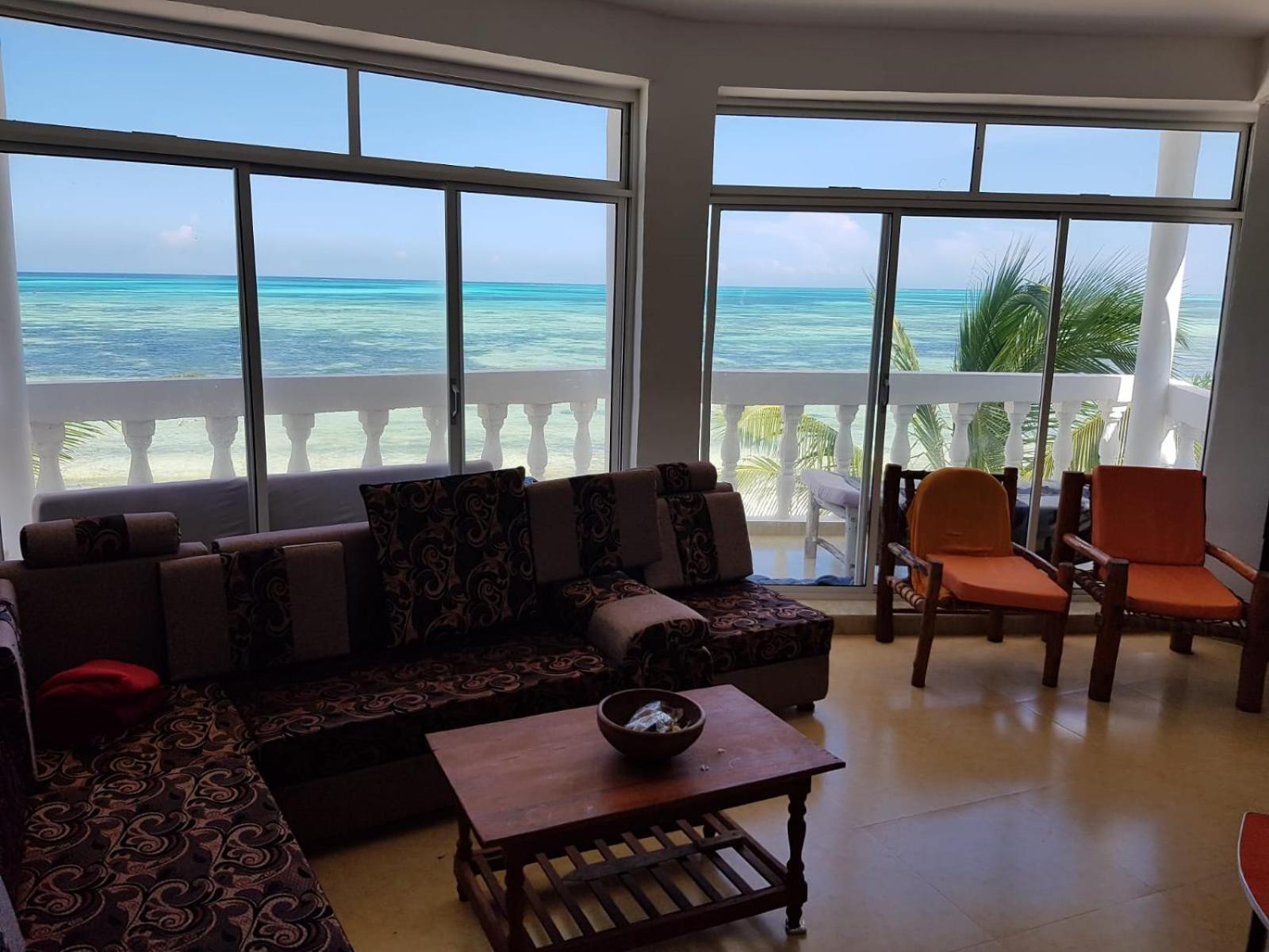 Villa Mina beachhouse