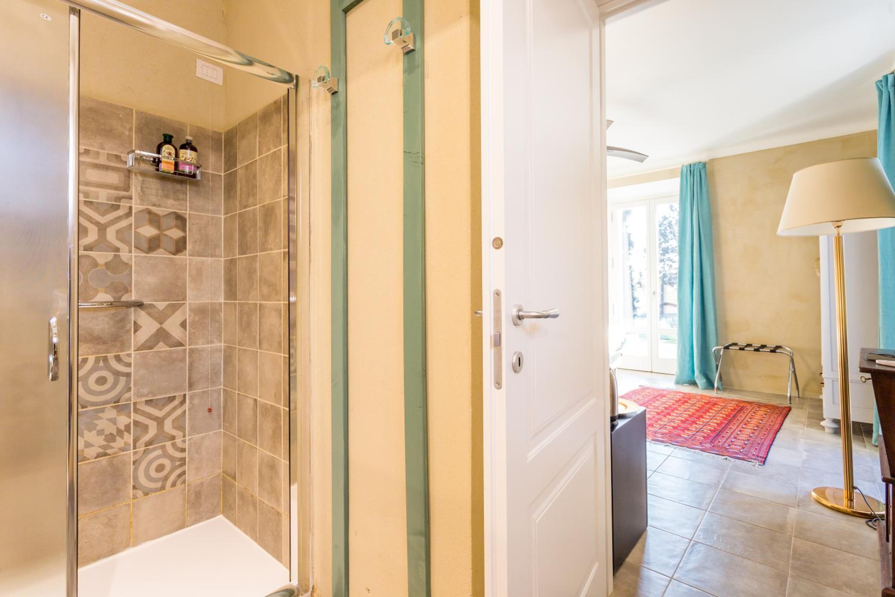 White Lilac Romantic B&B - Adults only