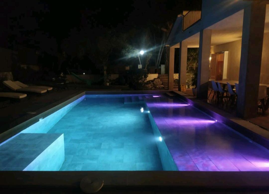 Les Canyes Cottage, Private Villa Resort