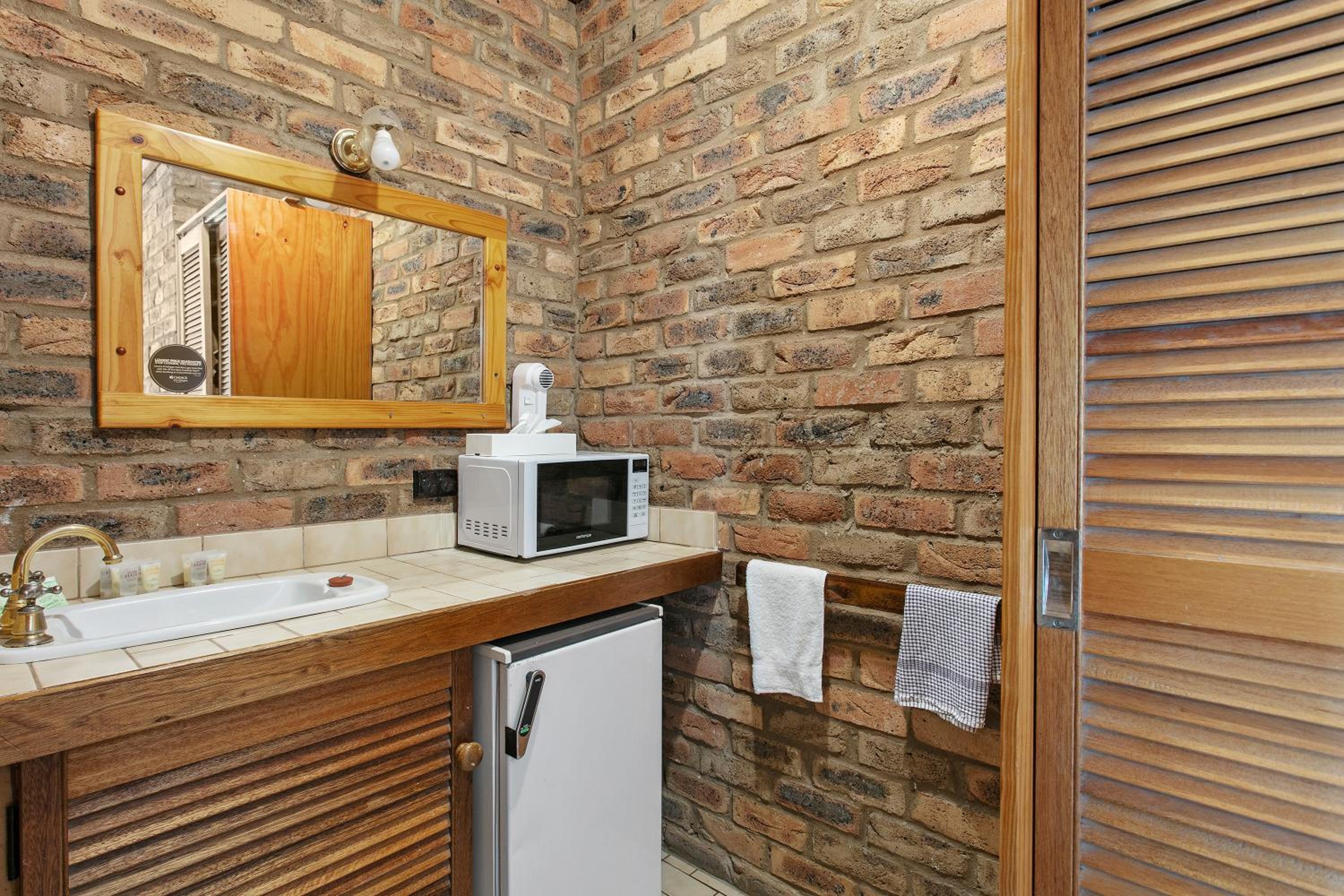 The Settlement Historic Hotel, photo 39