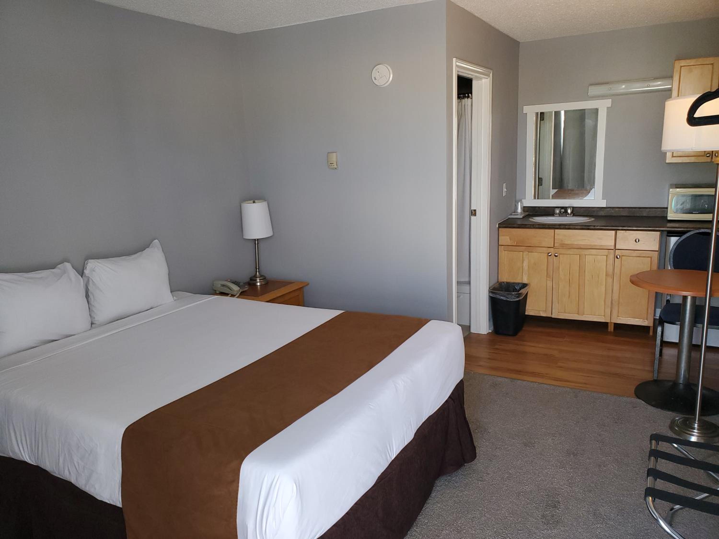Wild Rose Country Inn view 5
