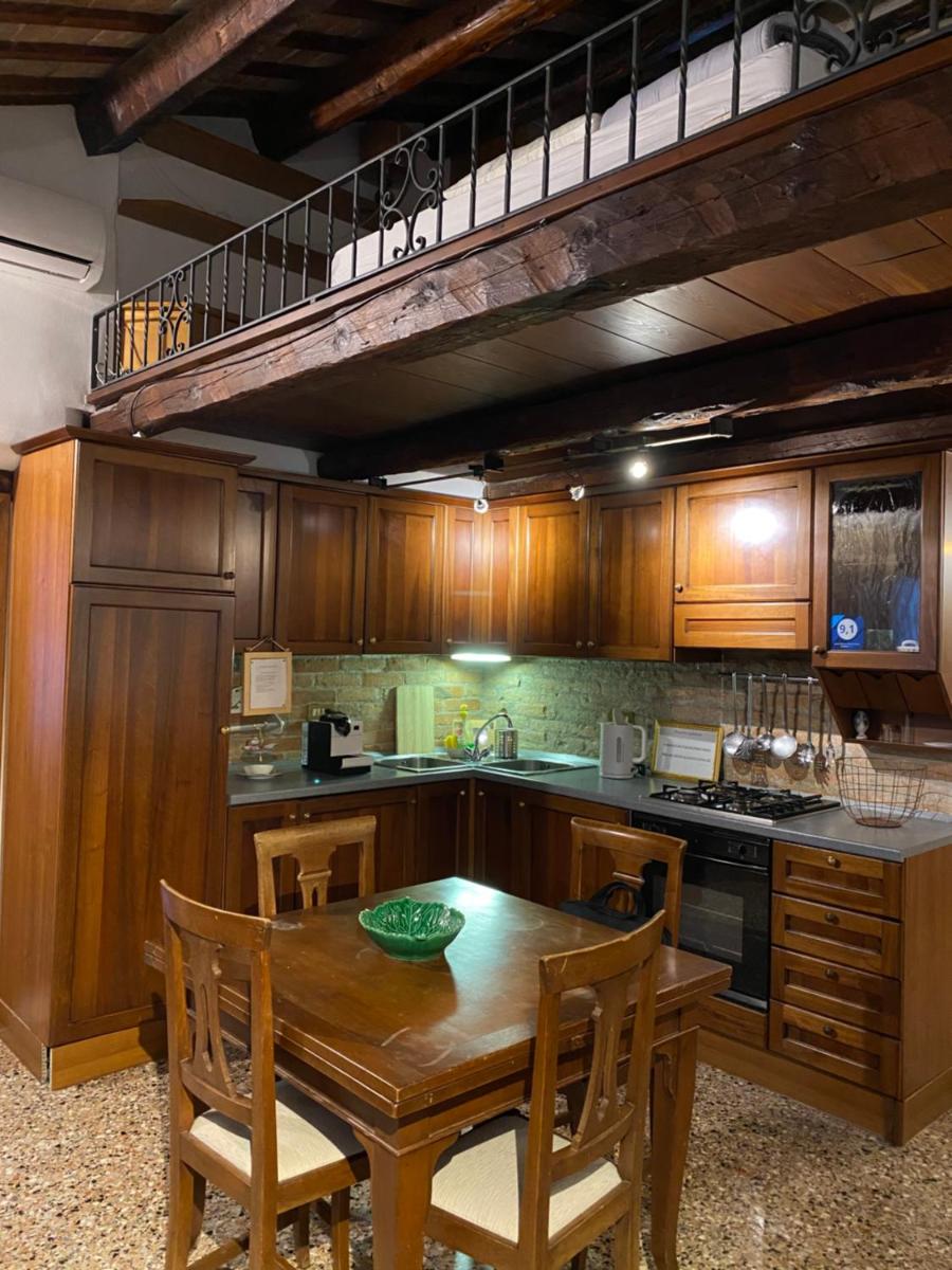 Hesperia Apartment