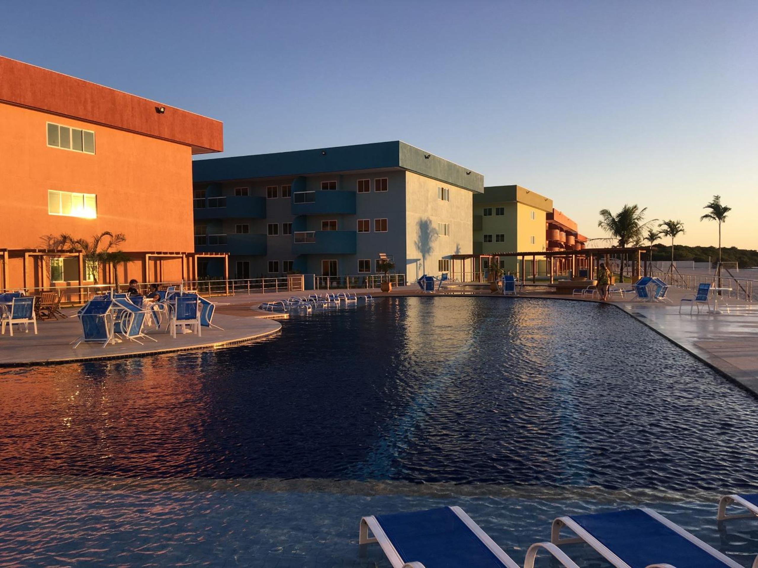 Arraial do Cabo Golden Lake Residence frente a la laguna