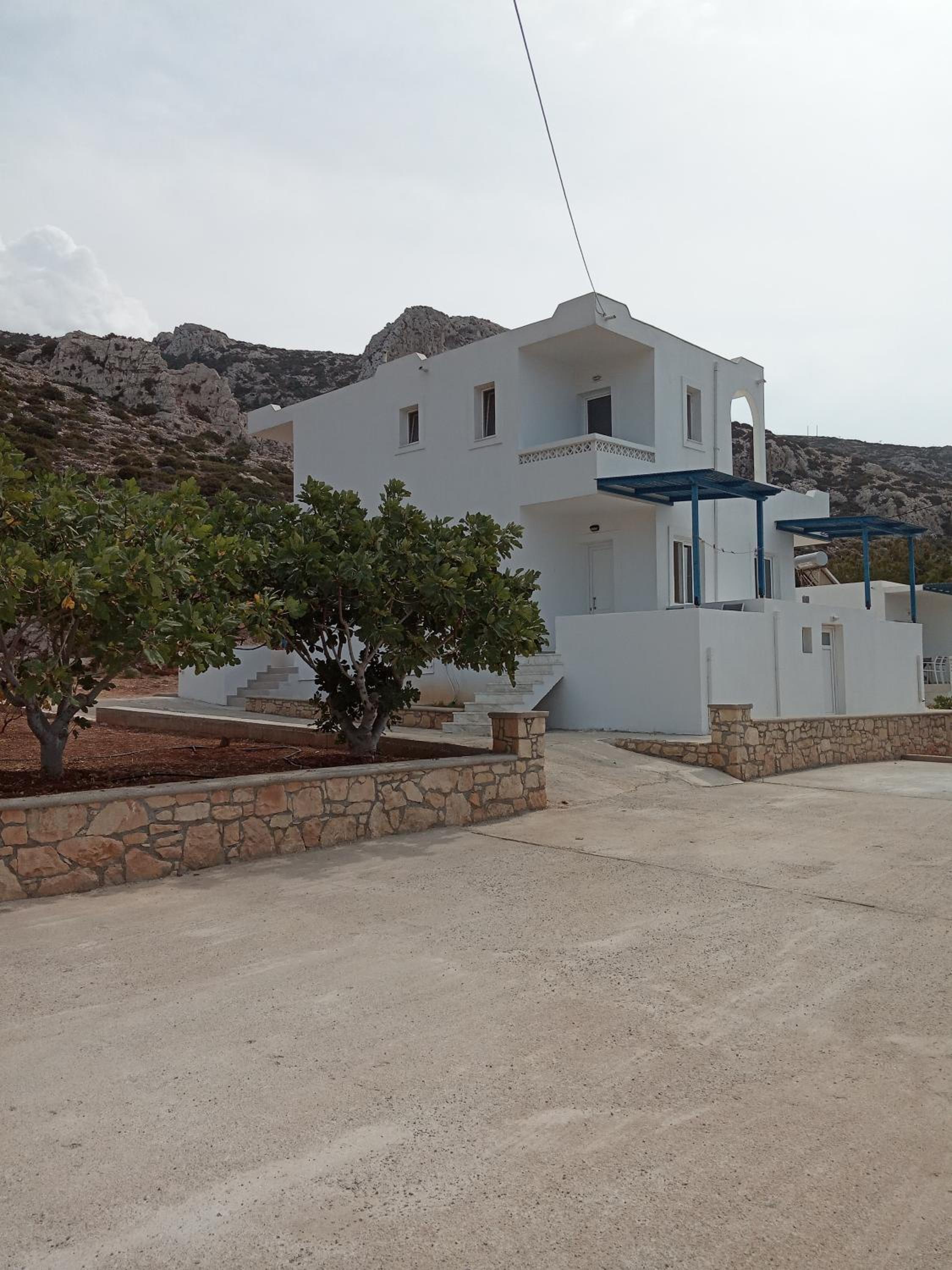 Albatros Studios & Apartments