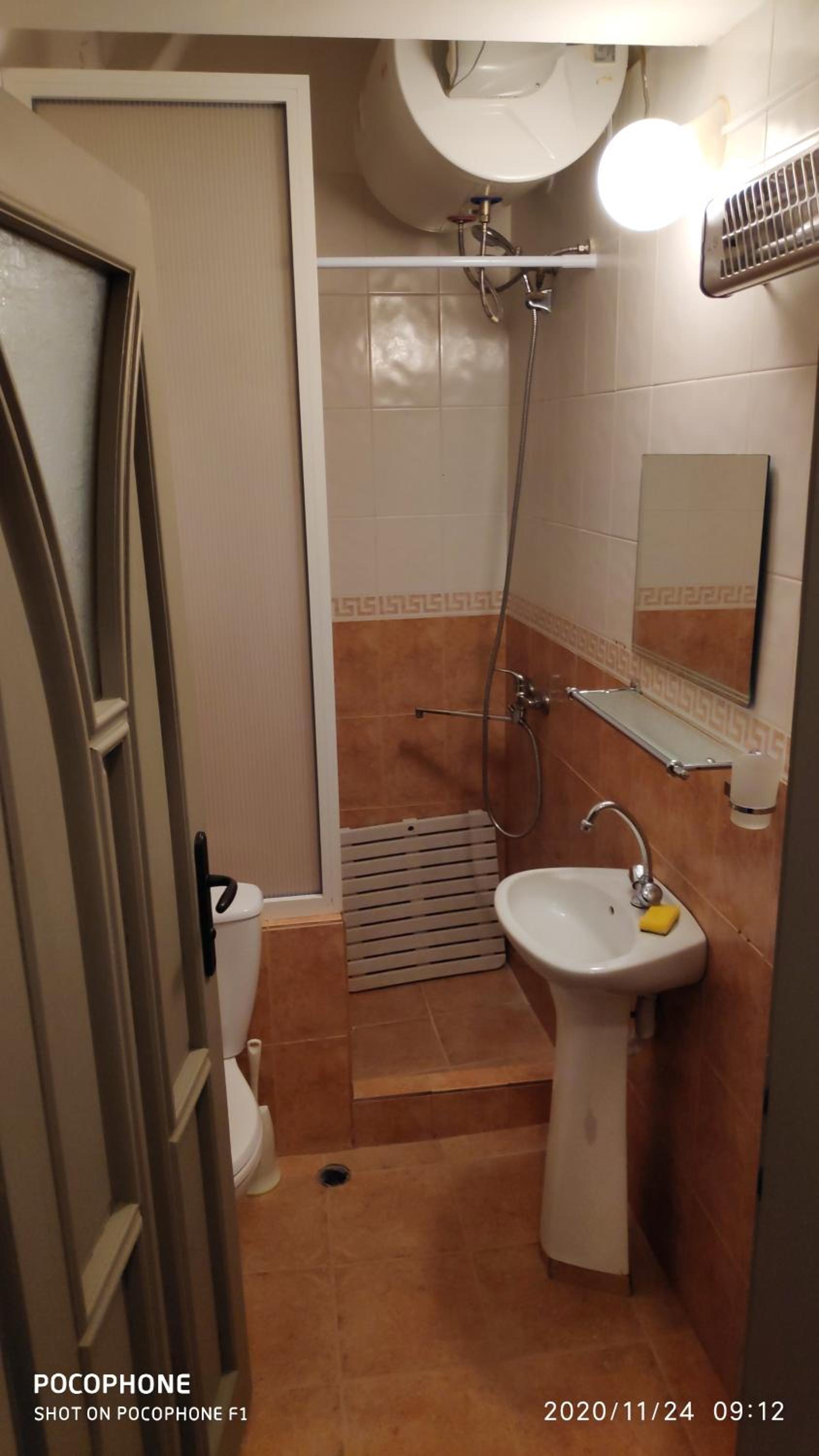 UNIQUE LOCATION APARTMENT WITH PARKING
