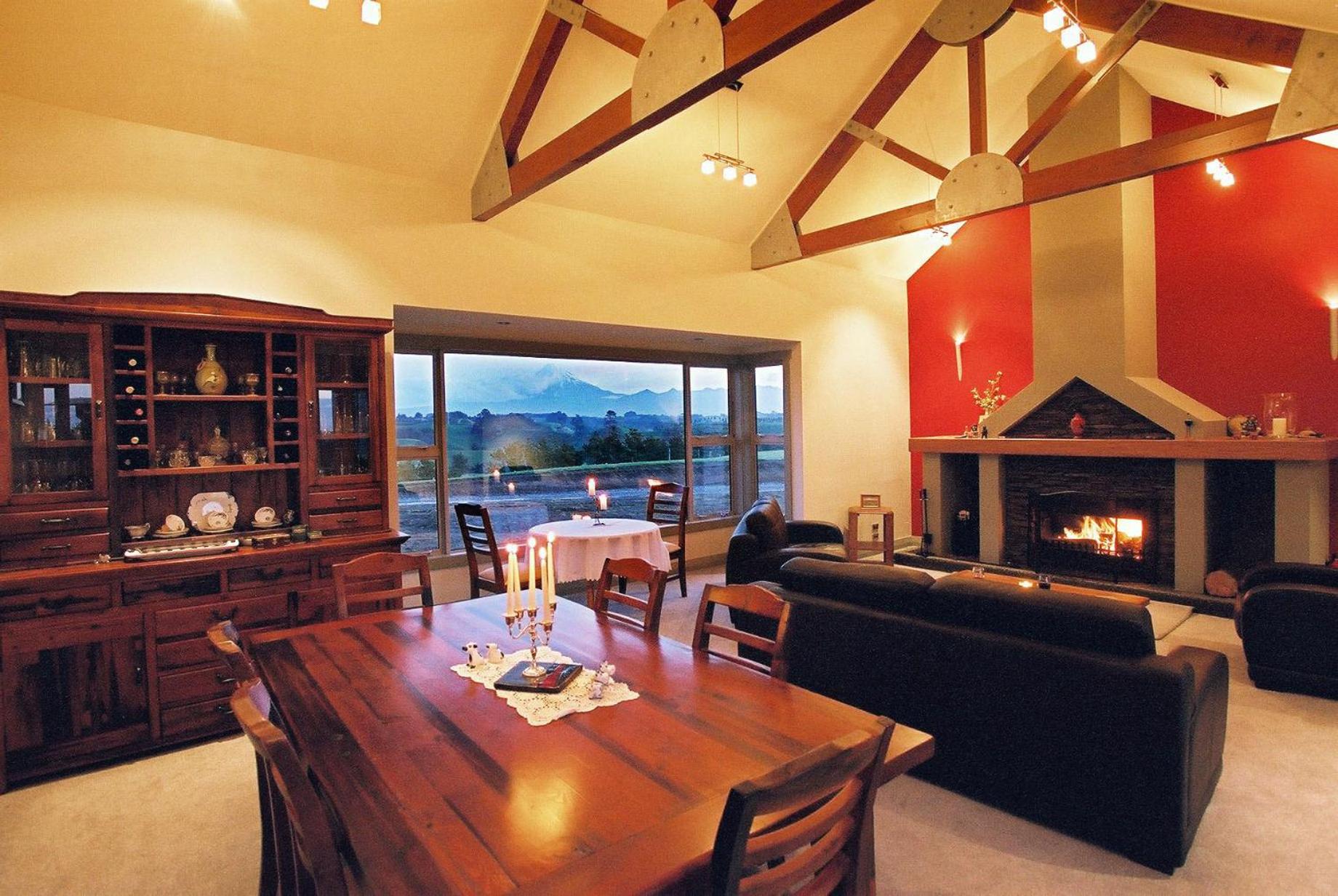 Taranaki Country Lodge view 5