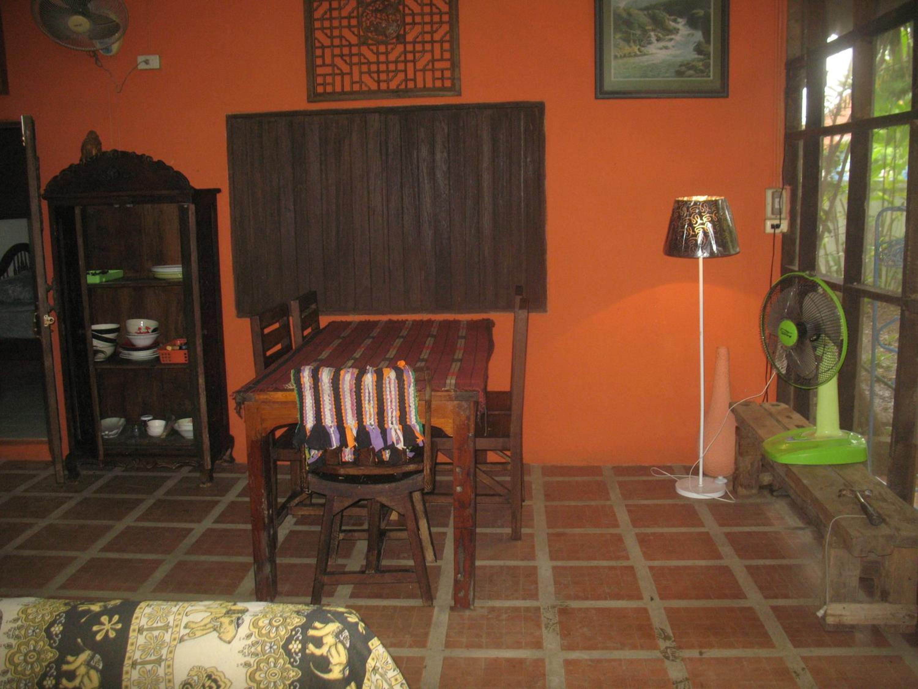 Photo 51