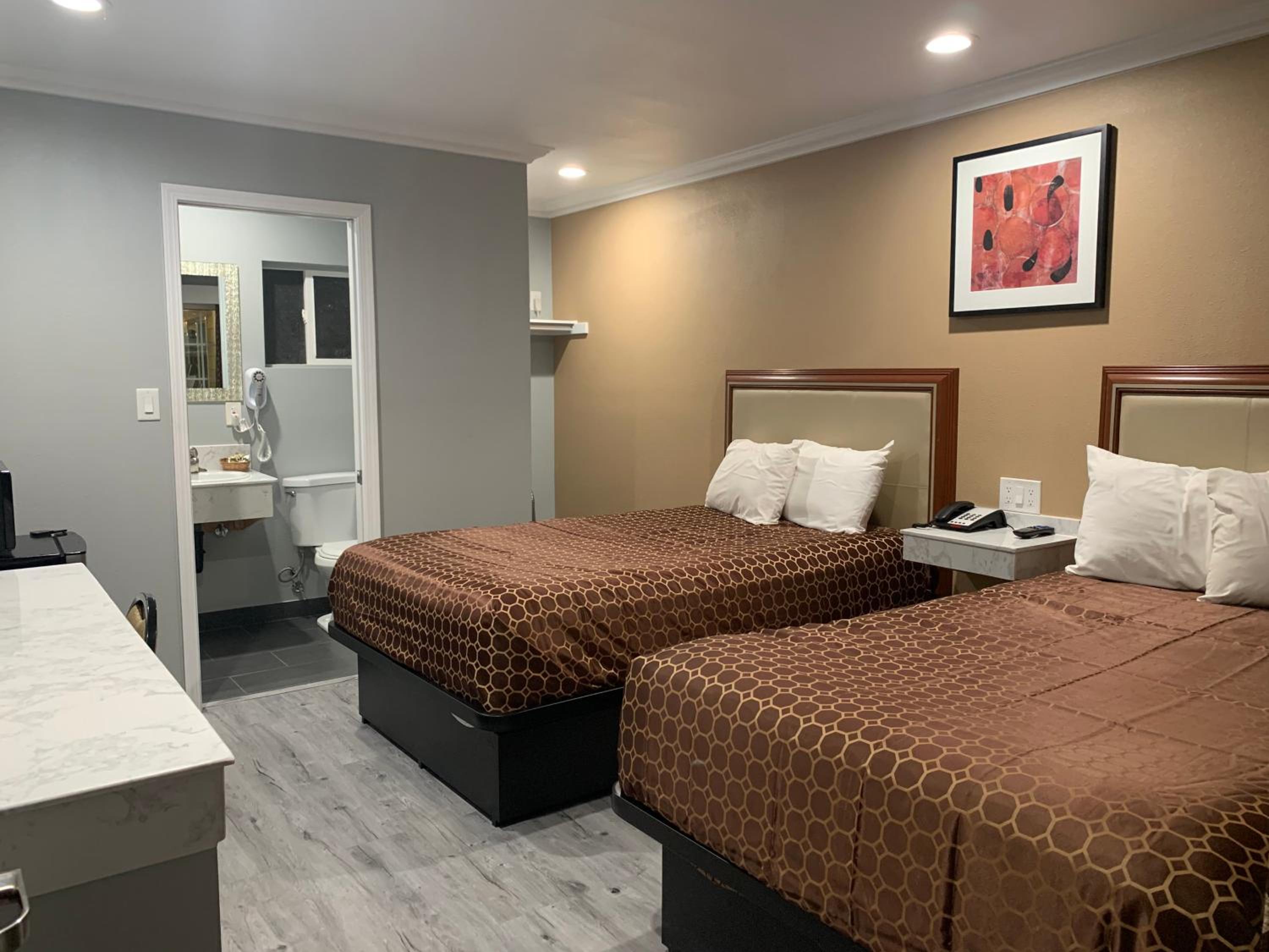 Colusa Motel - Property Image 11