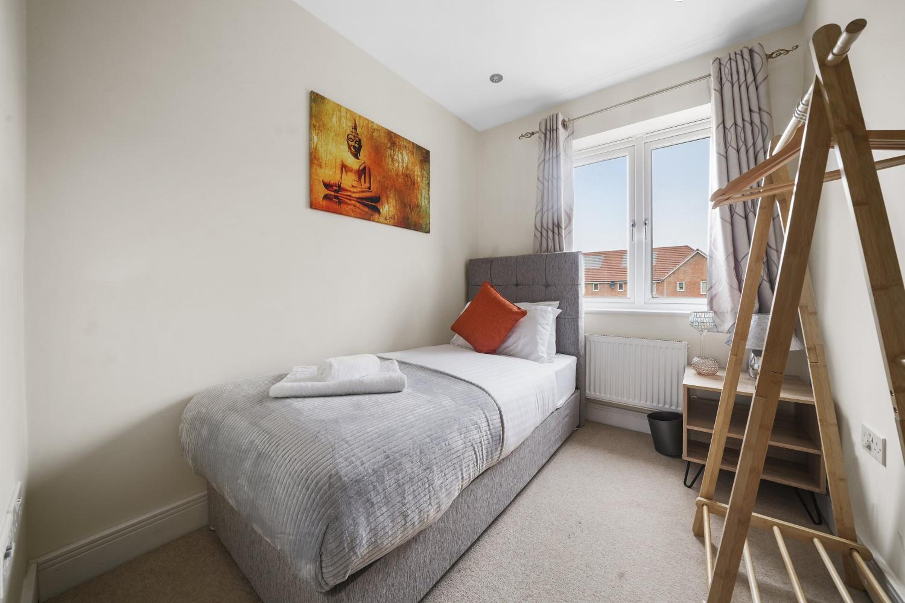 London Heathrow Living Holywell Serviced Houses - 3 and 4 bedrooms By 360stays, photo 150